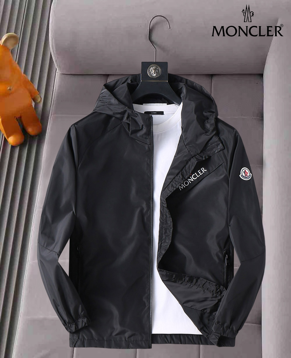 Moncler Jacket 06152