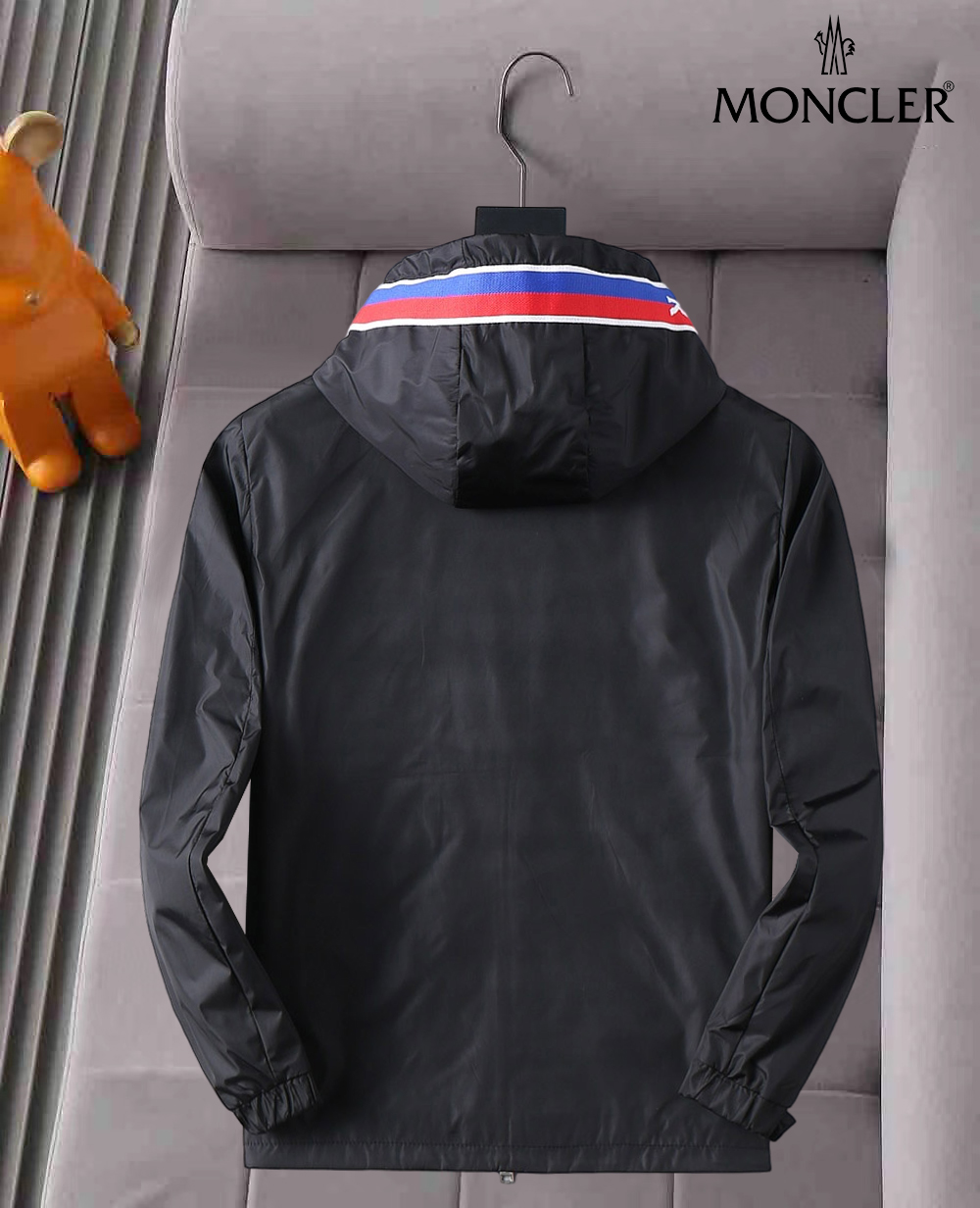 Moncler Jacket 06151