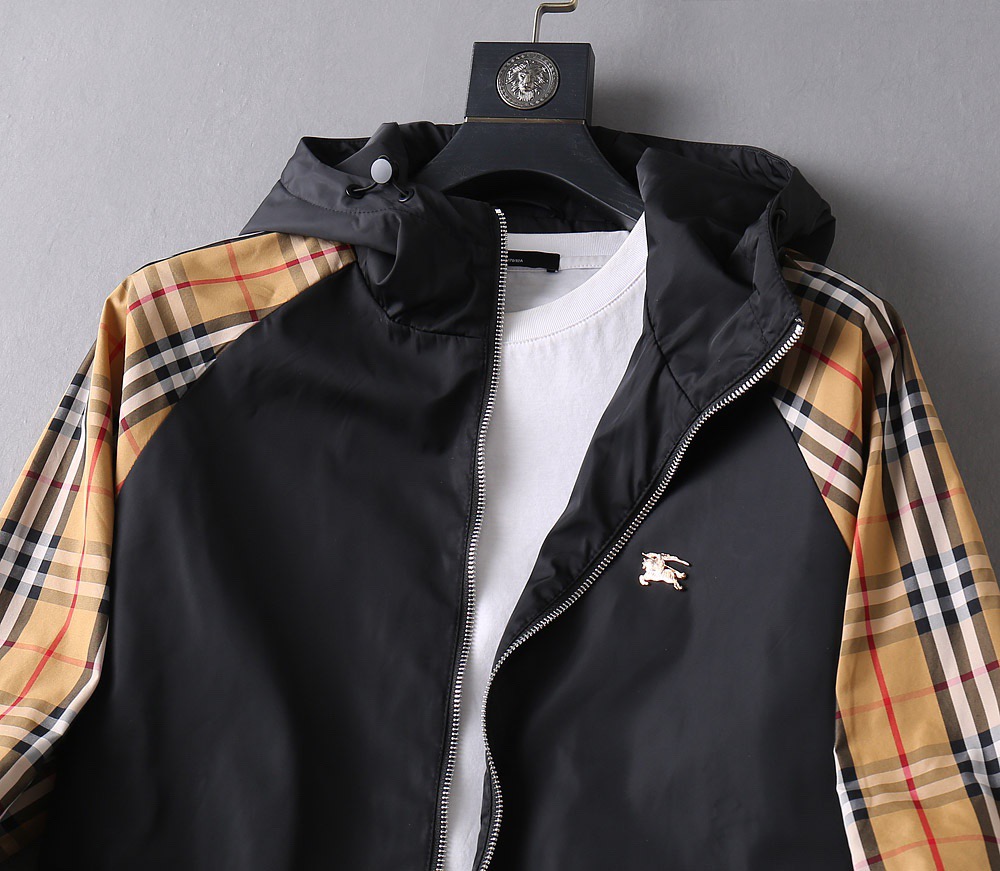 Burberry Jacket 00573