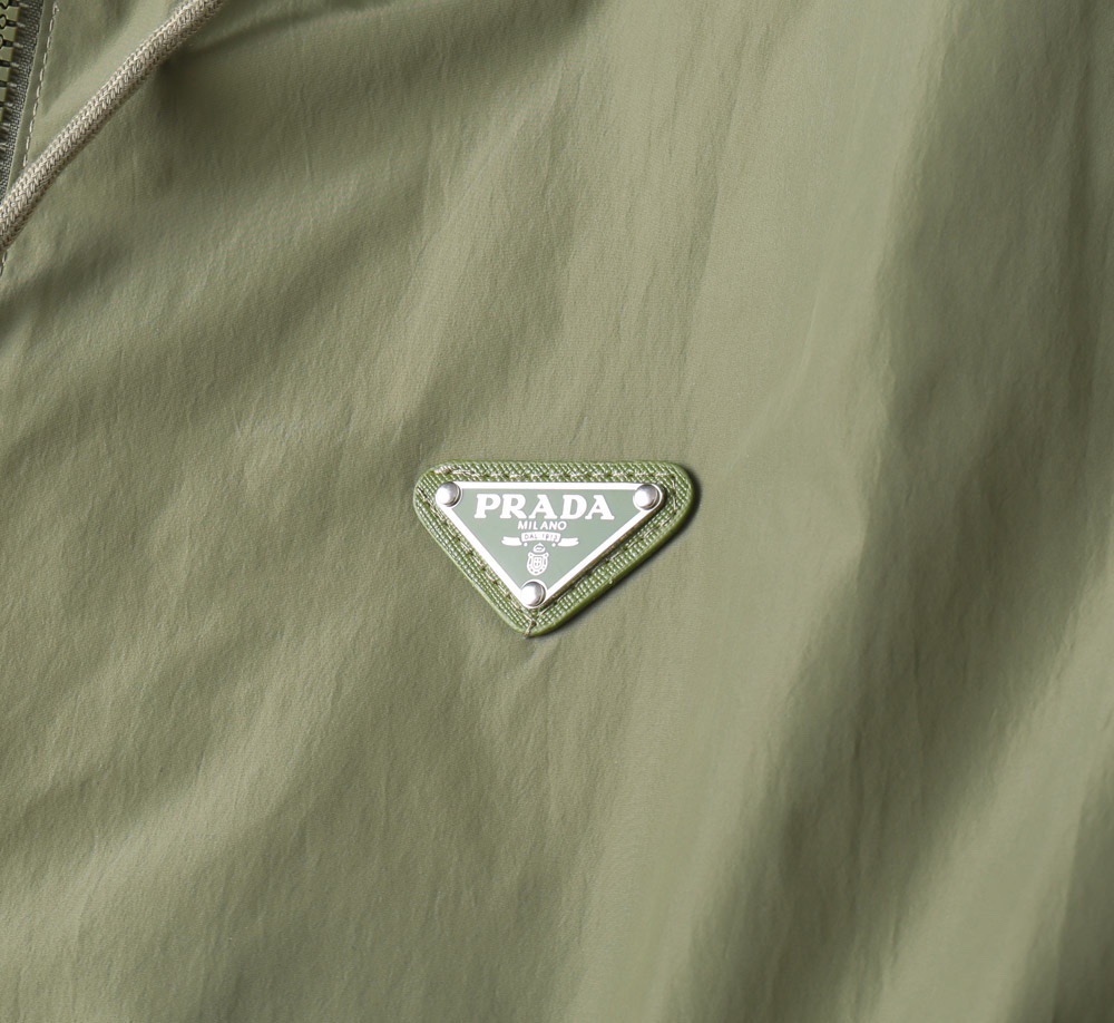Prada 2025 New Spring Jacket - Fashion-Forward & Comfortable Outerwear 8 a1741008684006 6172
