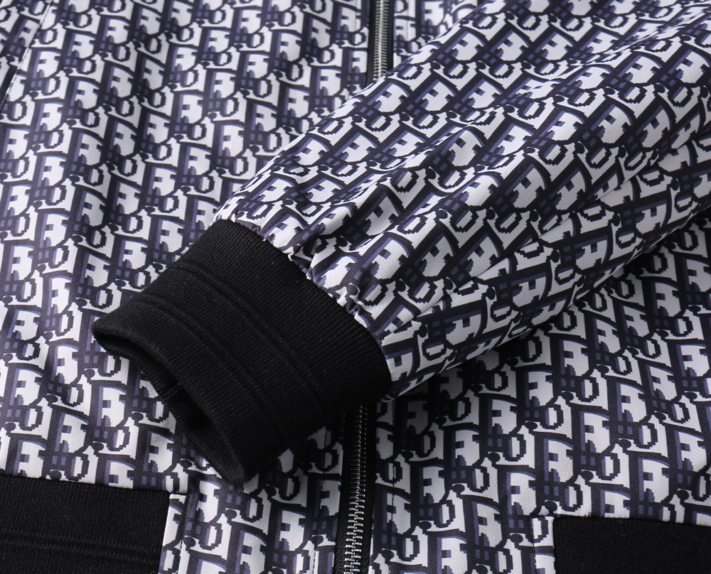 Dior 2025 Spring New Jacket, Fashion Show New Product, Comfortable And Warm 6 a1741009045725 0366