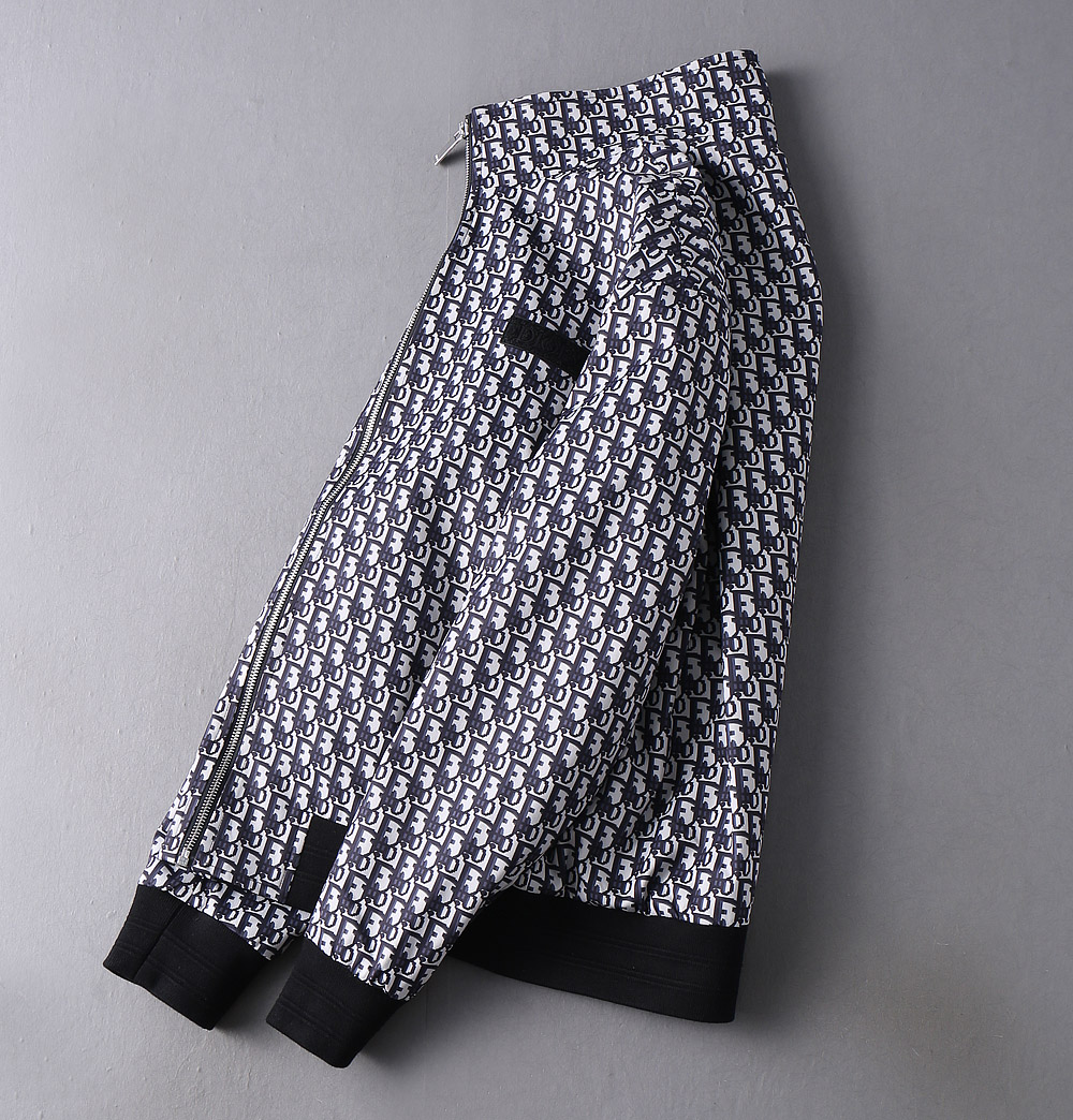 Dior 2025 Spring New Jacket, Fashion Show New Product, Comfortable And Warm 13 a1741009047775 5471