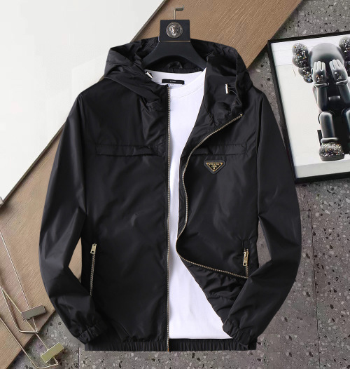 Prada 2025 Spring New Jacket Coat | Comfortable, Warm, and Stylish 1 Prada 2025 Spring New Jacket Coat | Comfortable, Warm, and Stylish