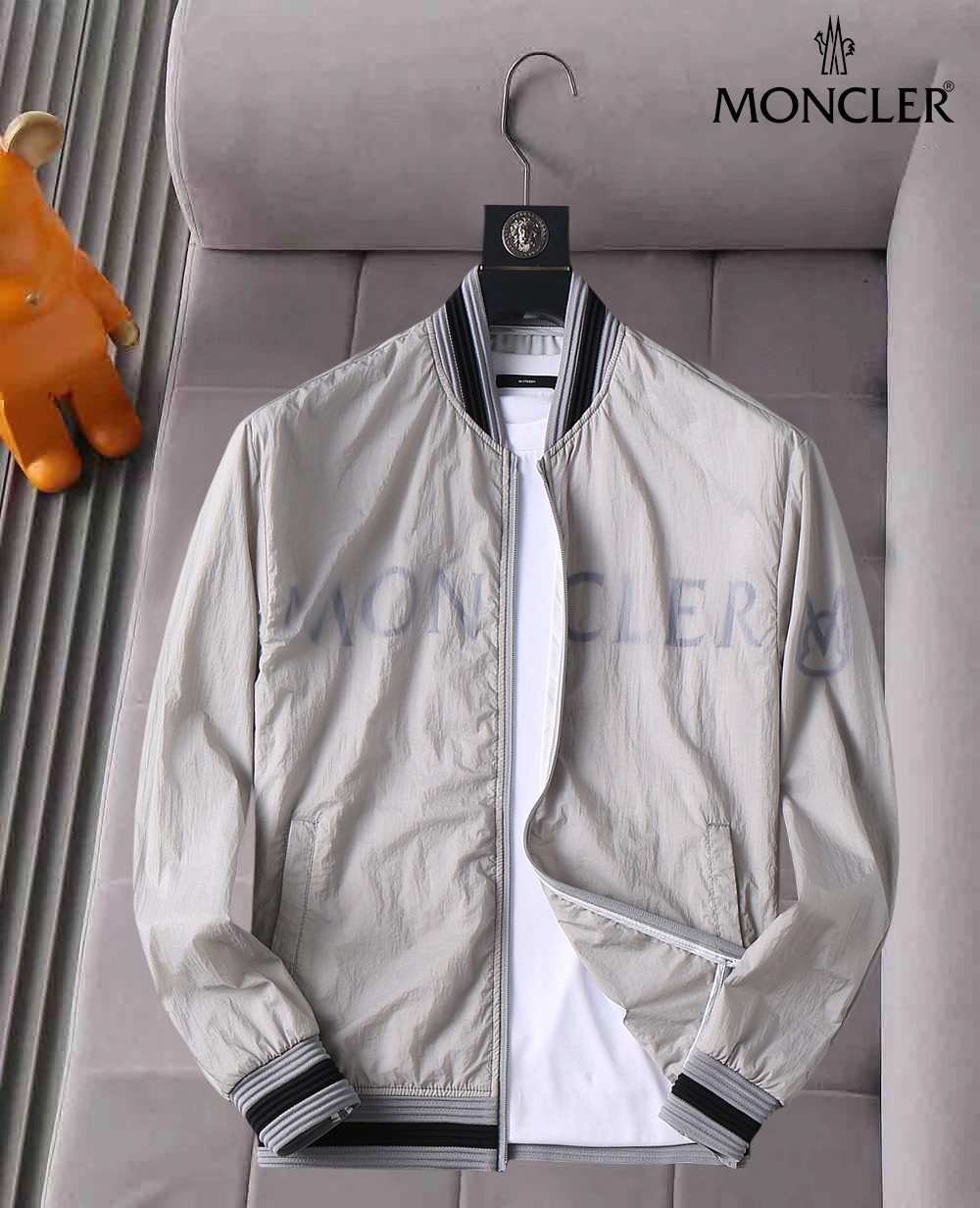 Moncler Jacket 05996