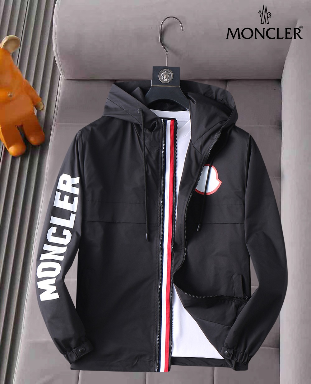 Moncler Jacket 06103