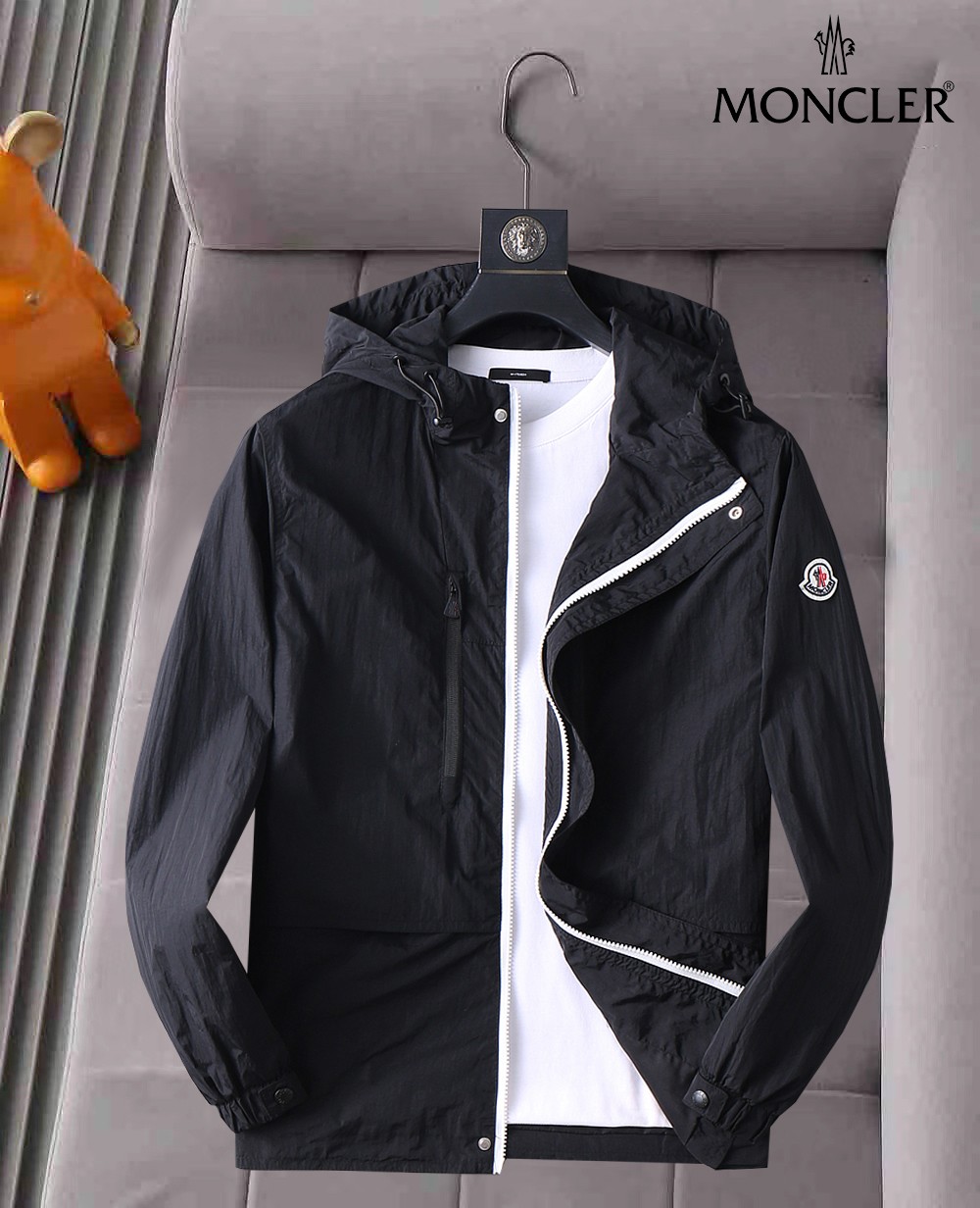 Moncler Jacket 06096