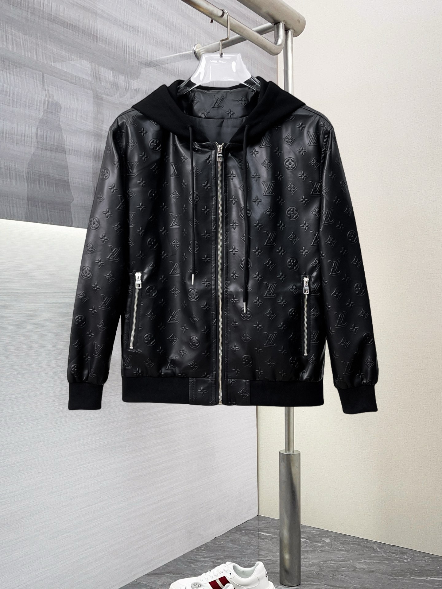 Louis Vuitton Leather Jacket 09065