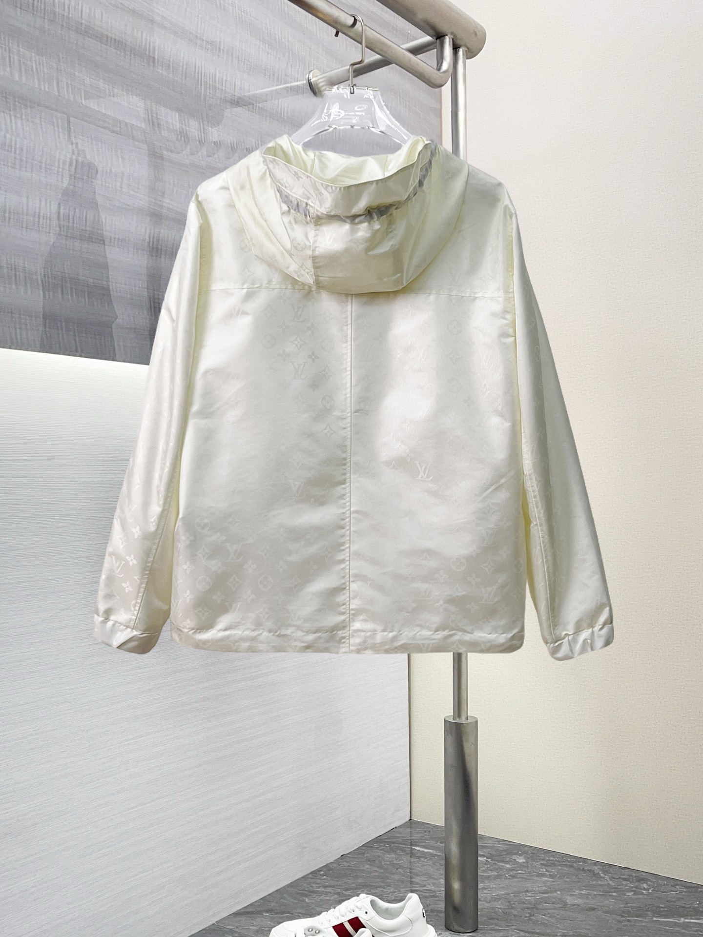 Alternative view of Louis Vuitton Jacket 09063