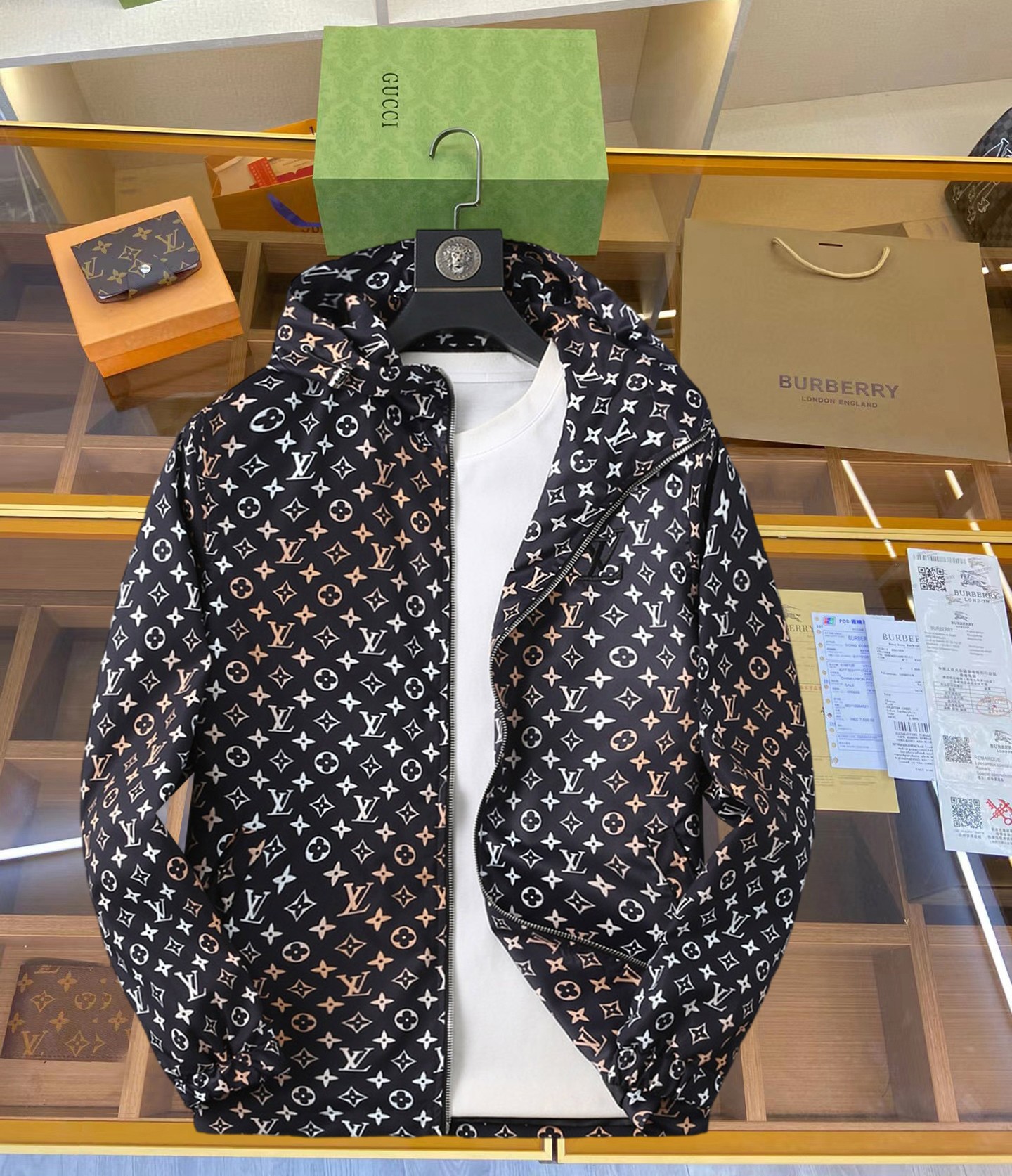 Alternative view of Louis Vuitton Jacket 00542