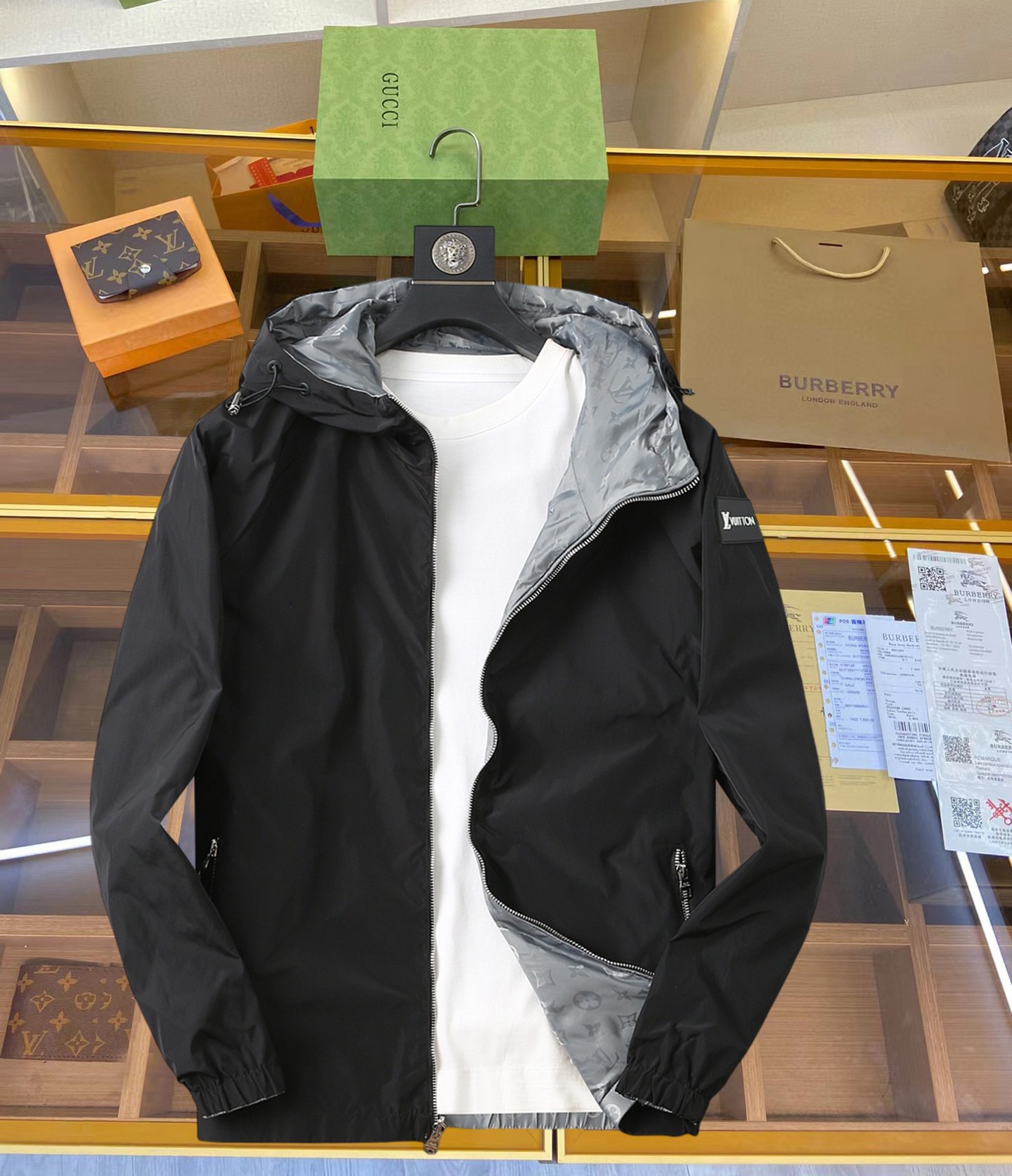 Alternative view of Louis Vuitton Jacket 00535