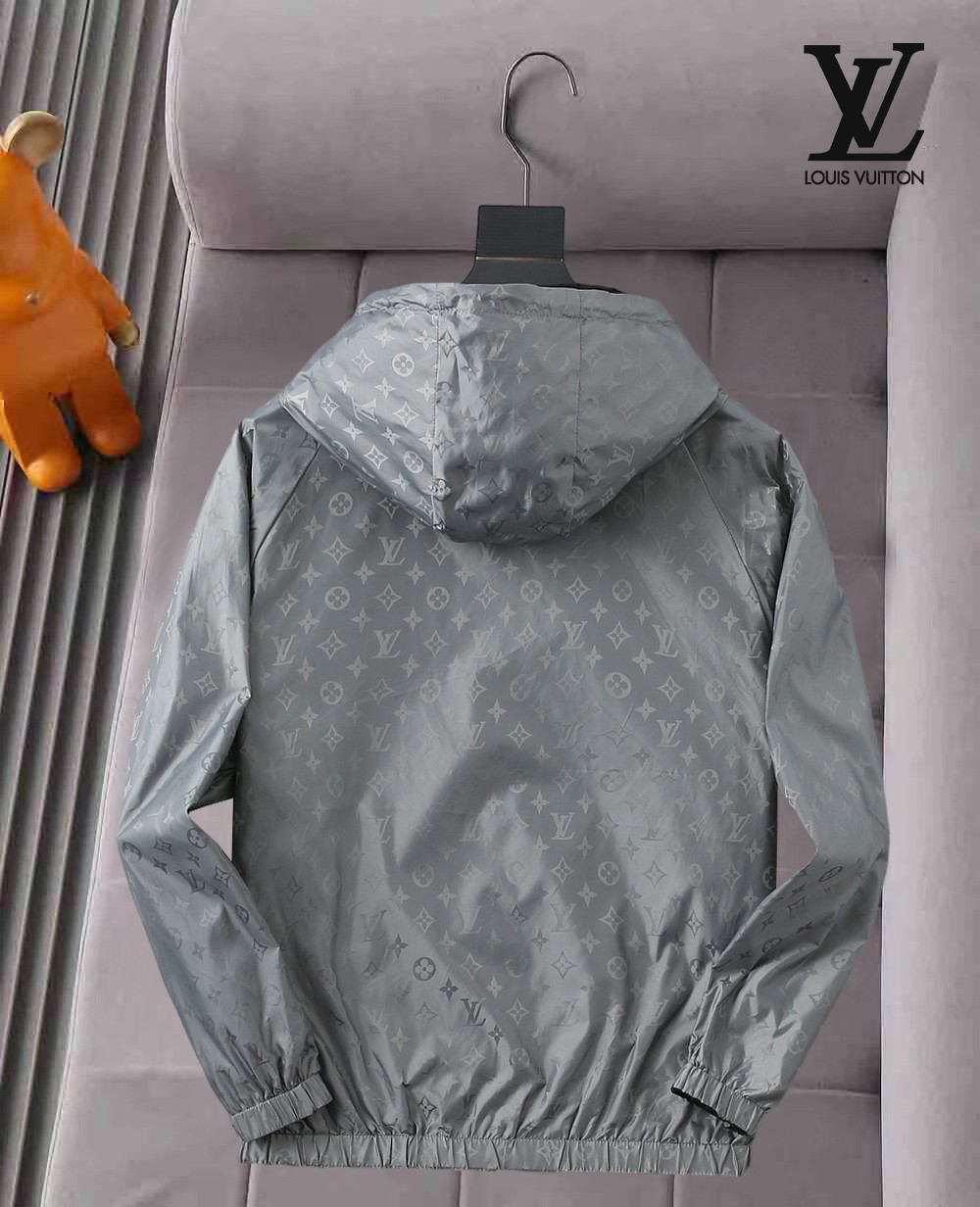 Alternative view of Louis Vuitton Jacket 06074