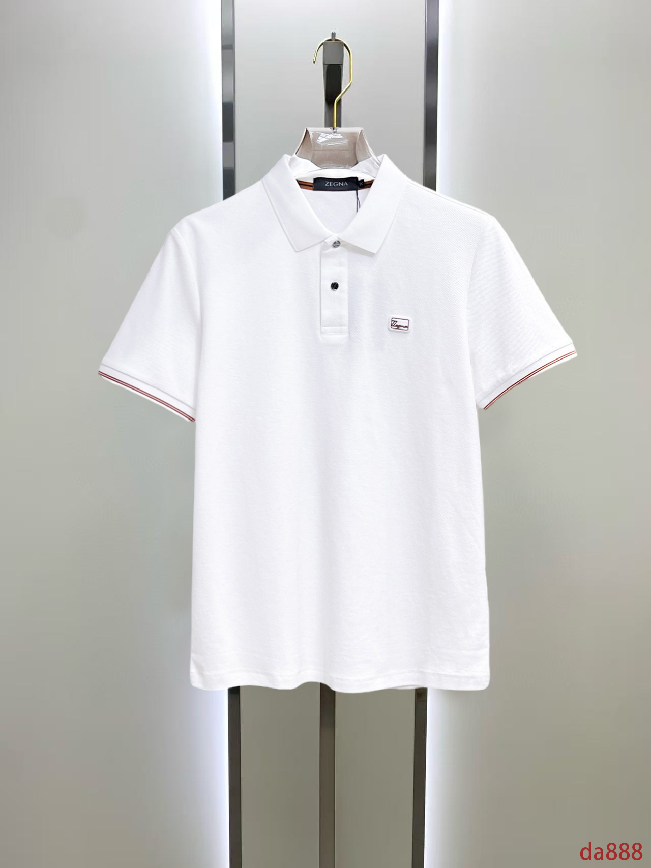 NO:448747,Jenia High-end Business White-collar workers are a must-have item for individuals in the unit!  Seizure-free pressed gel ice silk casual business short-sleeved Polo, technology fabric, ice silk traceless, very good body feel, smooth feel and great texture!  Good elasticity, no sense of restraint, the fabric has its own breathable mesh, moisture absorption and sweating, quick drying and keeping it dry, small lapel placket-breasted design, showing a straight posture, not soft pedal, simple style, can be used for business and leisure, highly recommended!  High-elastic ice silk, the touch is as smooth as jade silk, clean and neat, and elegant and gentlemanly. The high-end materials are the key to the fabric, the quality control must be used. The feel is extremely delicate and smooth, the fabric has a good gloss and upper body skeleton feel, so we can greet mature and quality men's clothing!  Sweat in summer and dry in seconds, a brand new experience Business commuting and leisure M-4XL, zegna, T-shirt, alexander wang19860909杰尼亚 高端商务 白领 单位人士必入单品！ 无痕压胶冰丝休闲商务短袖Polo,科技面料,冰丝无痕,体感非常棒,手感顺滑质感很棒！弹性好,无任何束缚感,面料自带透气网孔,吸湿排汗,速干保持干爽,小翻领门襟排扣设计,展露挺拔姿态,不软踏,简约款式,商务休闲都可驾驭,强烈推荐！高弹冰丝,触感堪比玉蚕丝一样丝滑,干净利落,儒雅绅士风度.高级材质,重点就是面料上,品控的必上,手感极其细腻光滑,面料光泽感和上身骨架感好,打招成熟品质男装！夏天出汗秒干,全新体验 商务通勤休闲 M-4XL,,zegna,T-shirt,alexander wang,Men's clothing