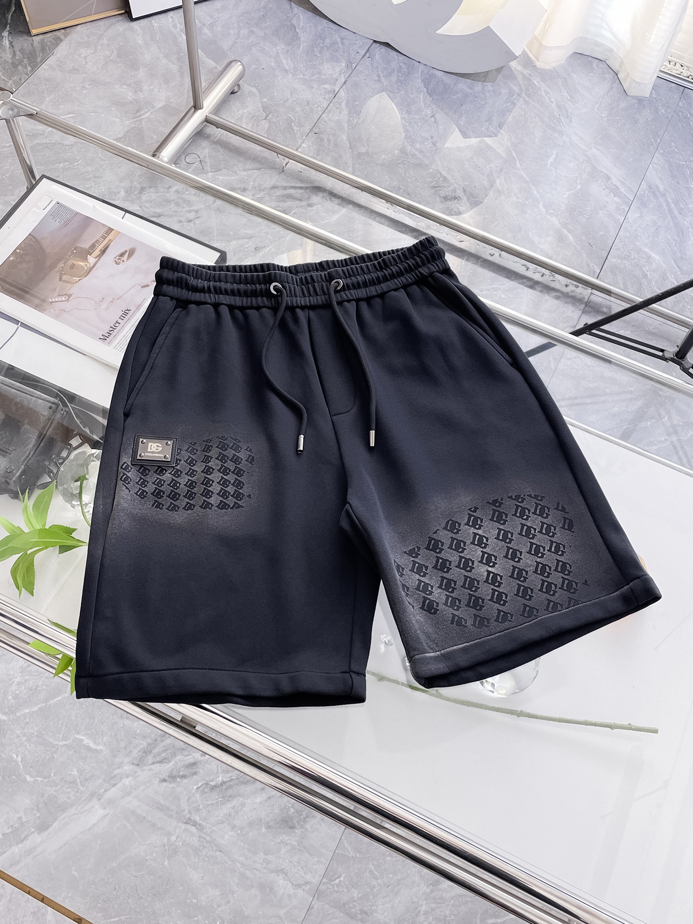Shorts 00021