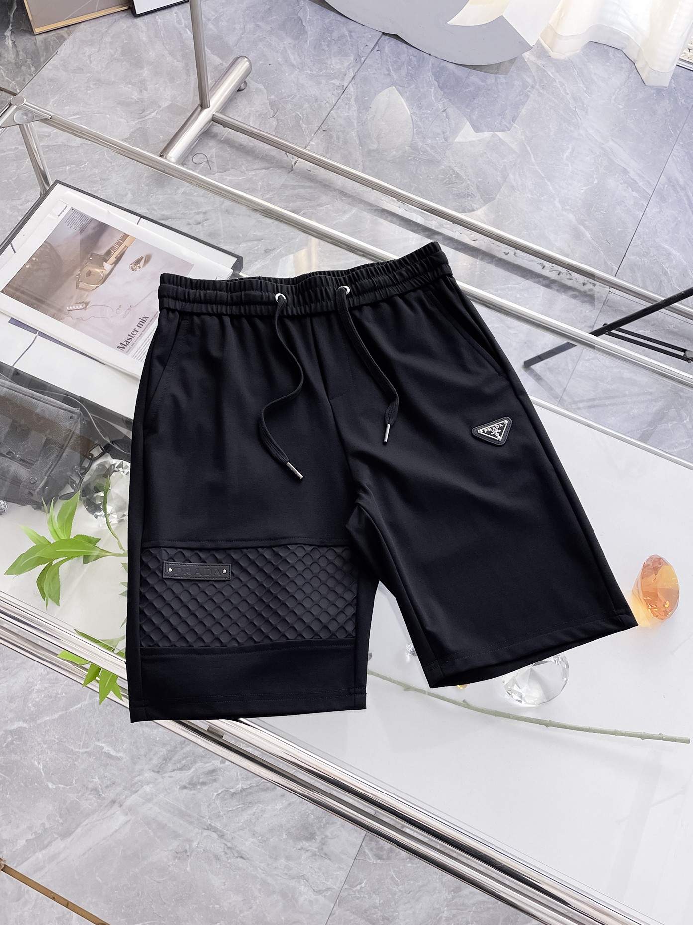 Prada Shorts 00028