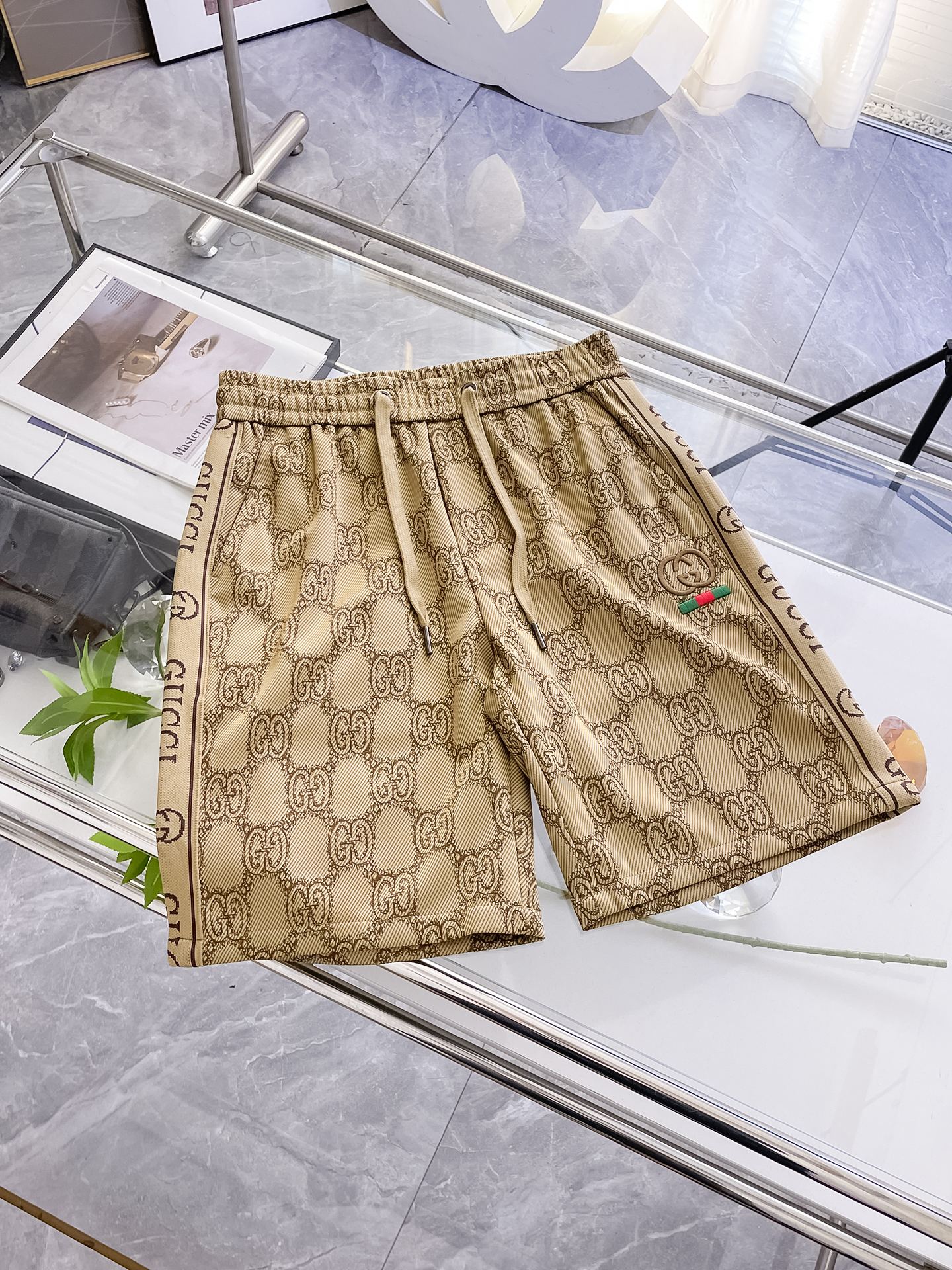 Shorts 00034