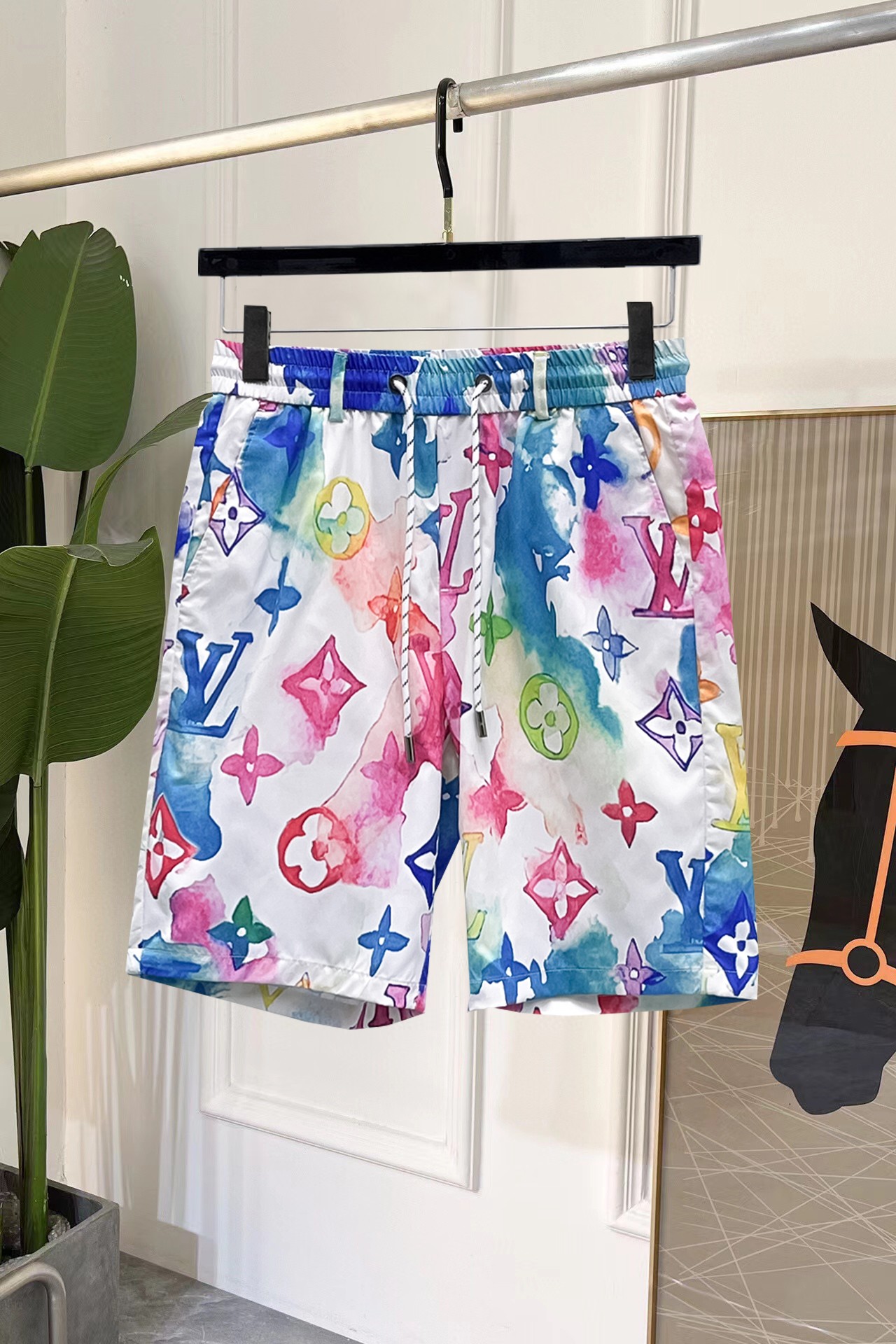 Louis Vuitton 2025SS Luxury Casual Shorts - Original Design, Comfortable Fit 2 a1747228103522 7310
