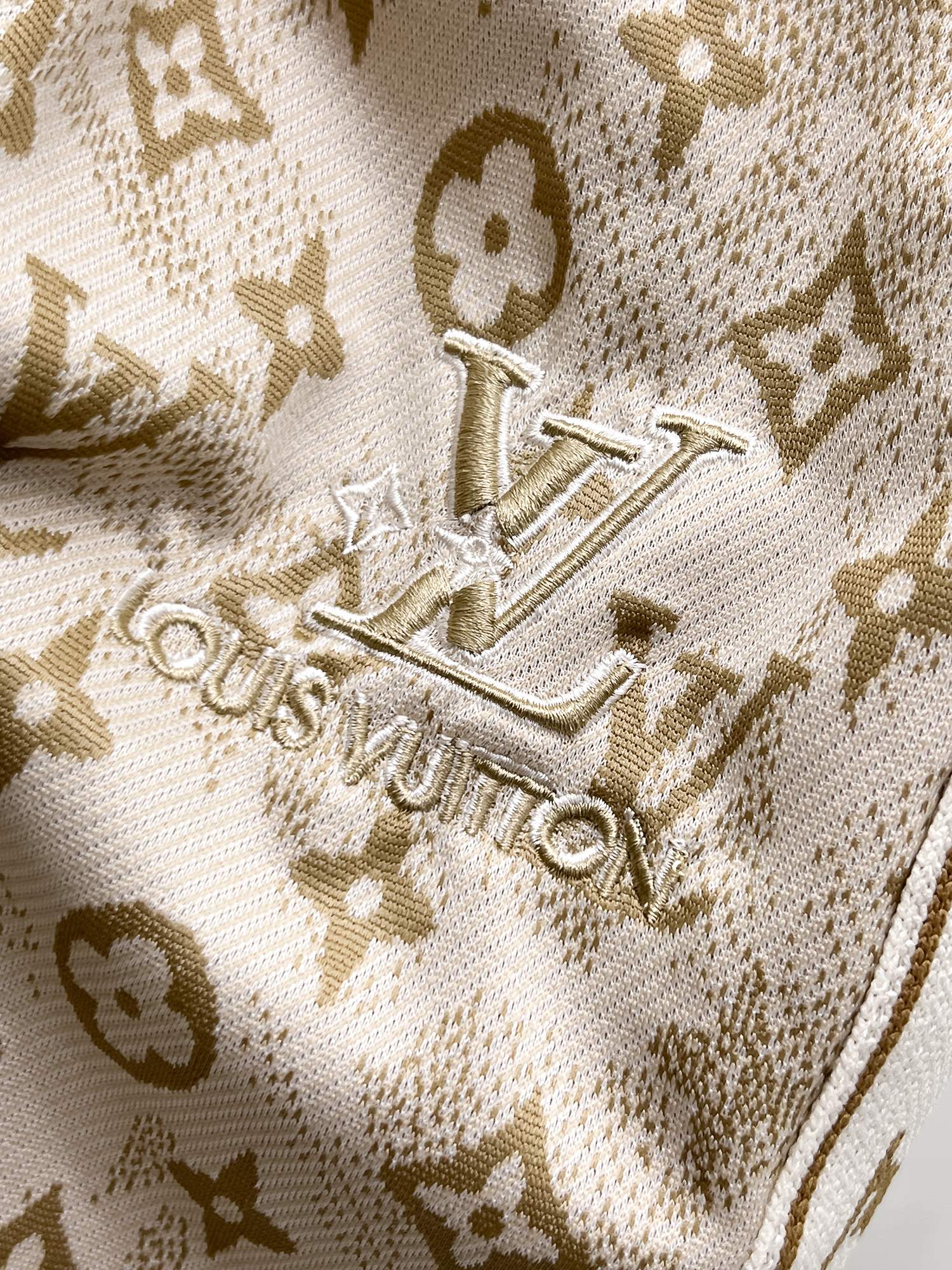 Louis Vuitton 2025 Summer Monogram Shorts - Luxury Classic Design 9 a1747228355915 3825