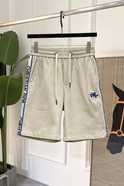 Short Décontracté Dior 2025ss : Confort et Luxe Estival 1 Short Décontracté Dior 2025ss : Confort et Luxe Estival