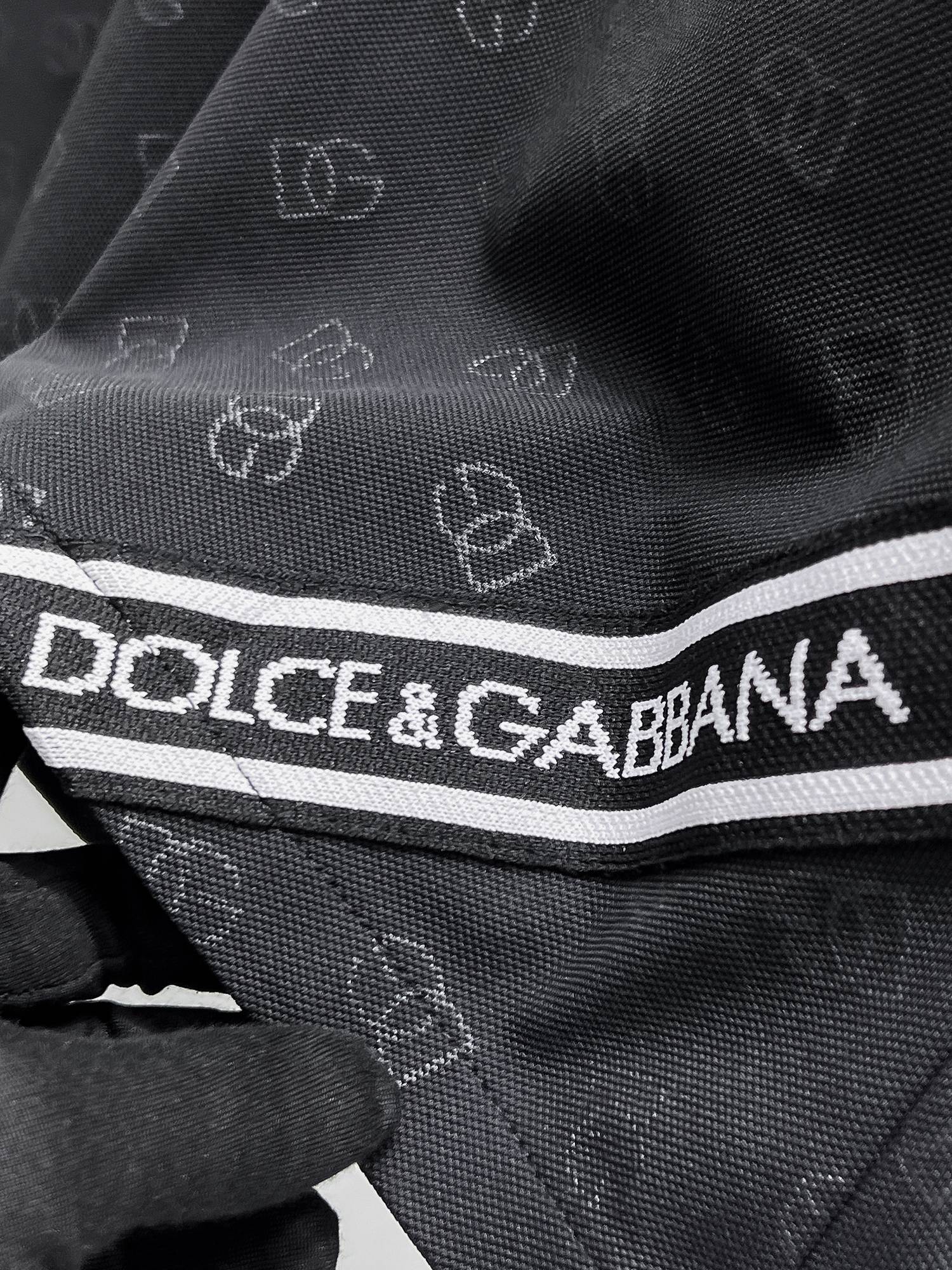 Dolce & Gabbana Men's Luxury Black Logo Print Casual Shorts 12 a1747228524470 4041