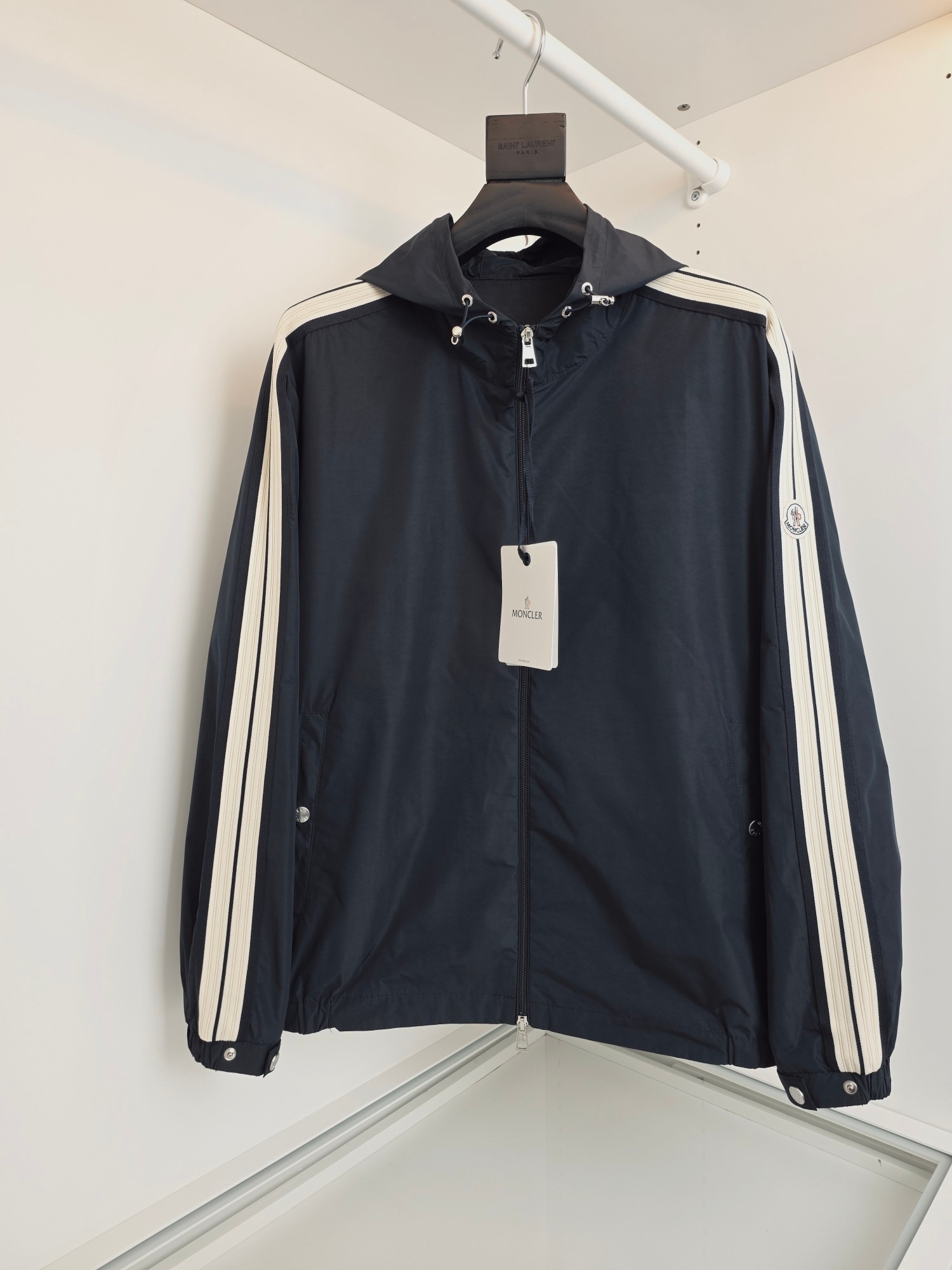 Moncler Jacket 07979