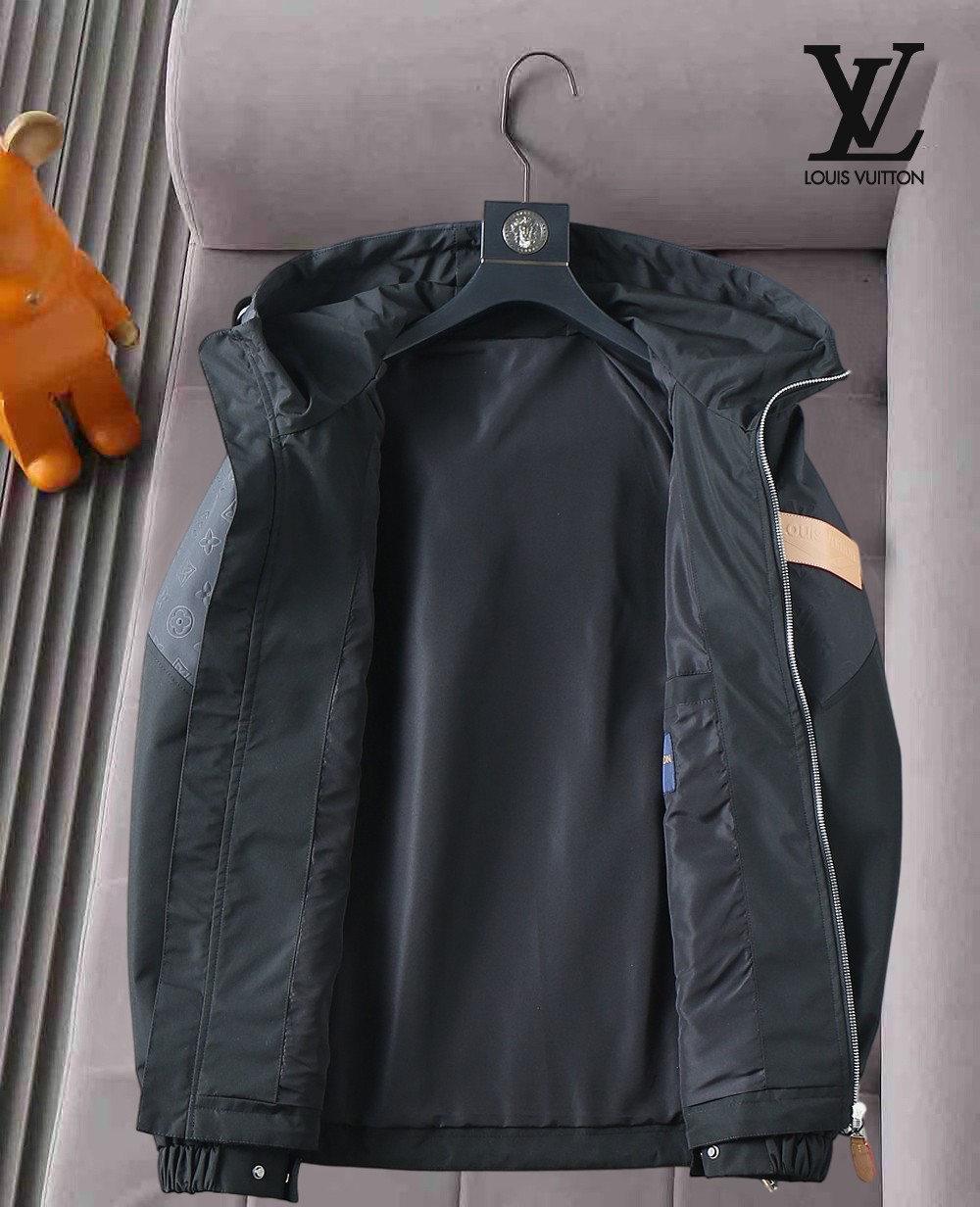 Alternative view of Louis Vuitton Jacket 06048