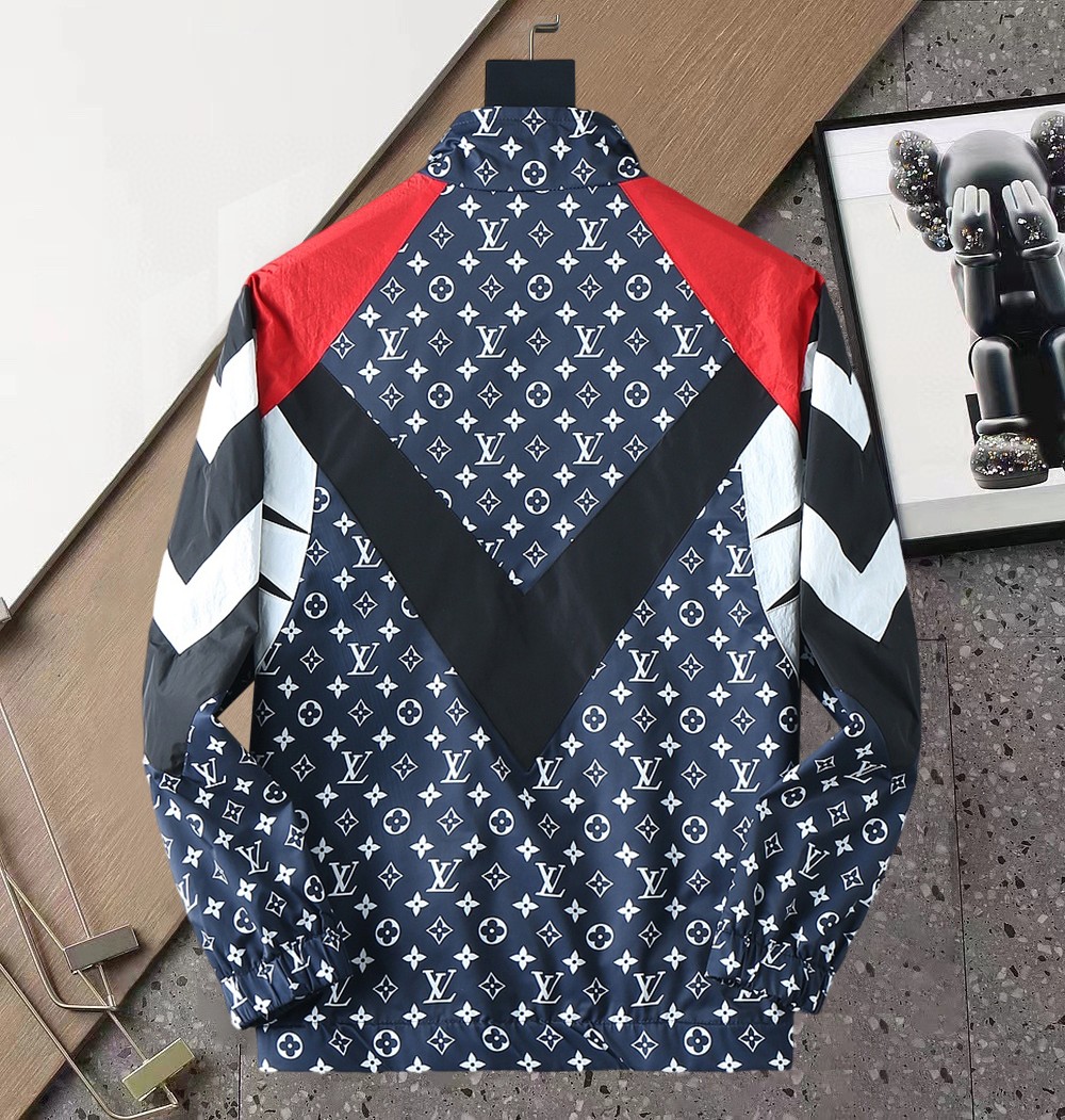 Alternative view of Louis Vuitton Jacket 05043