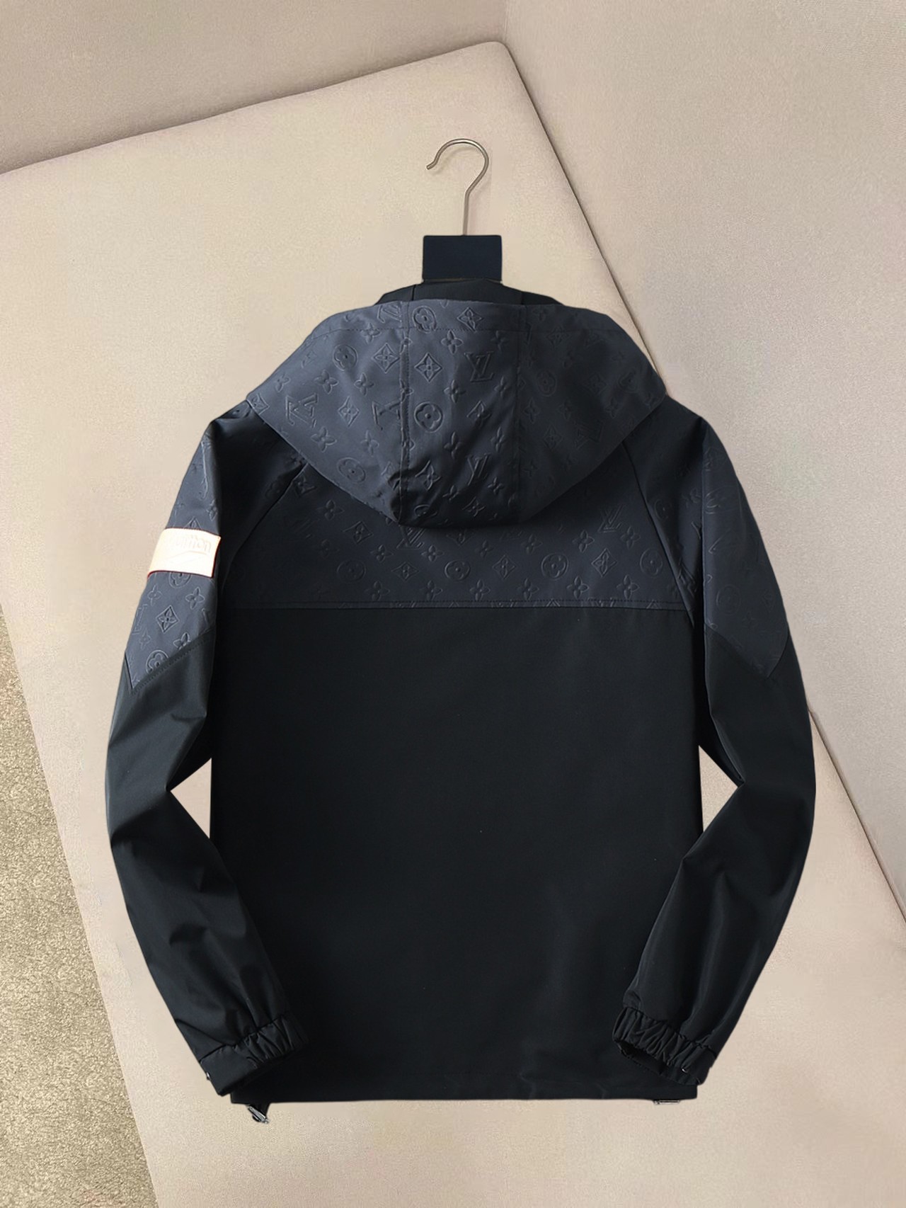 Alternative view of Louis Vuitton Jacket 01986