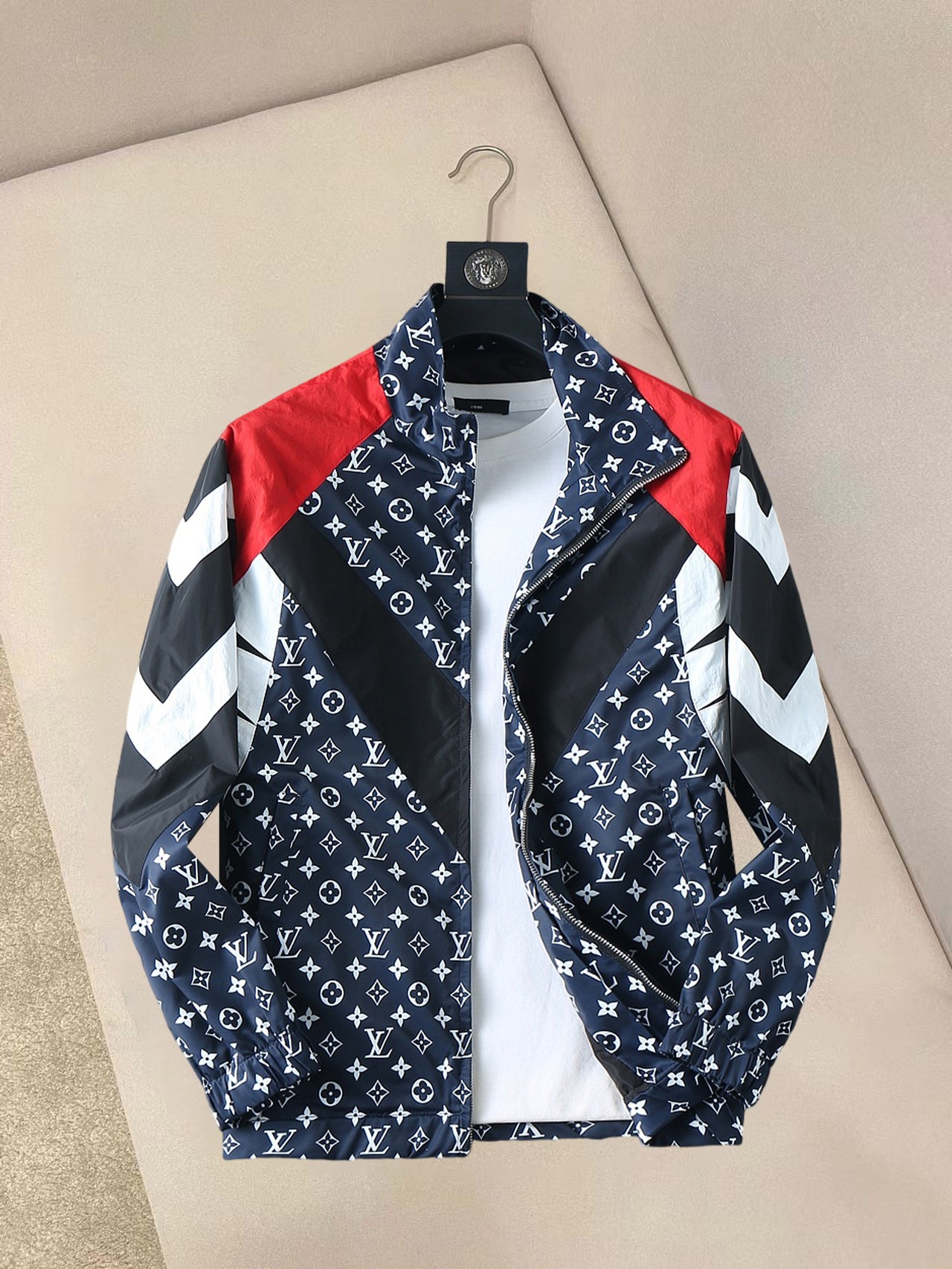 Louis Vuitton Jacket 01985