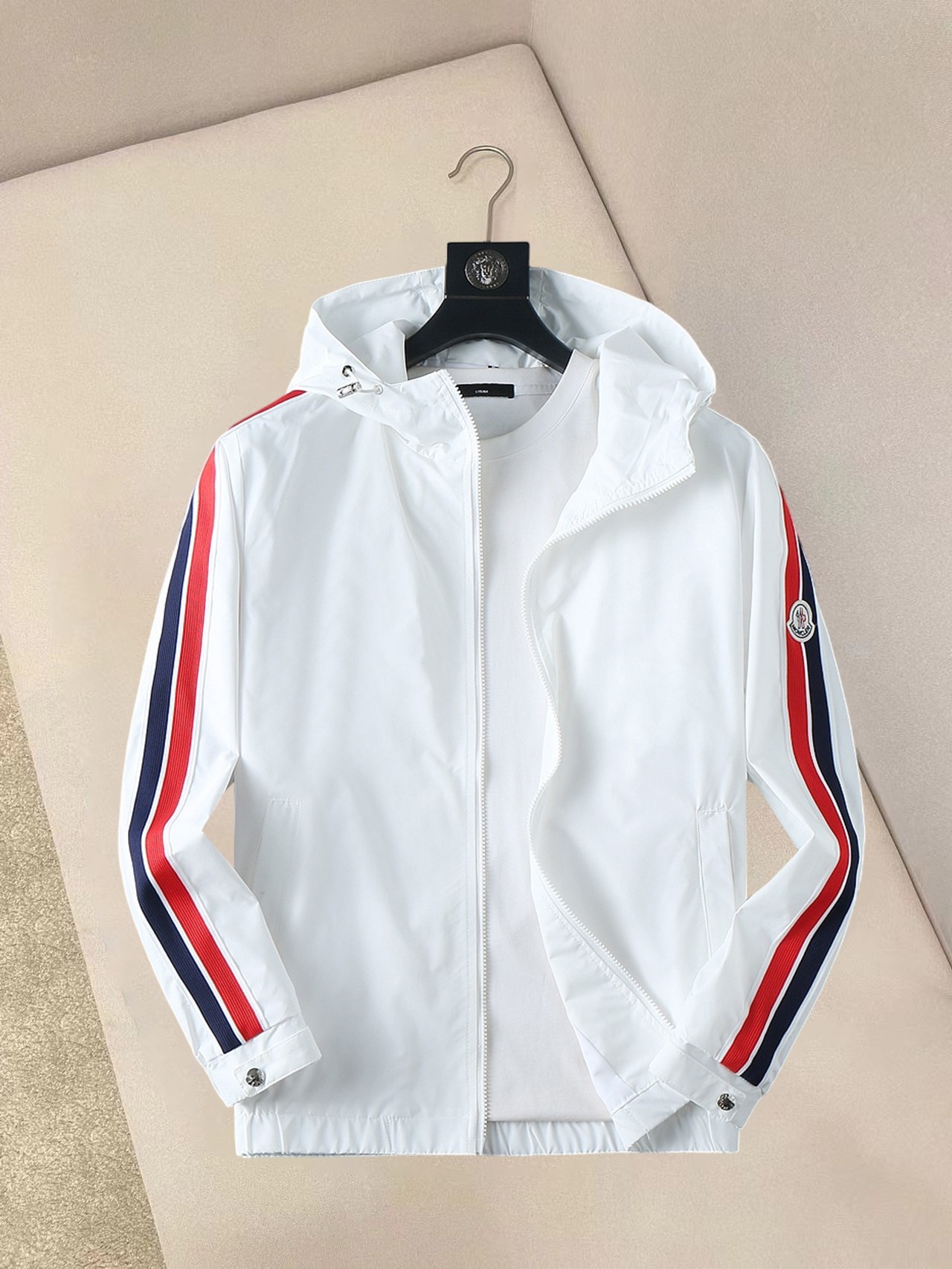 Moncler Jacket 01940