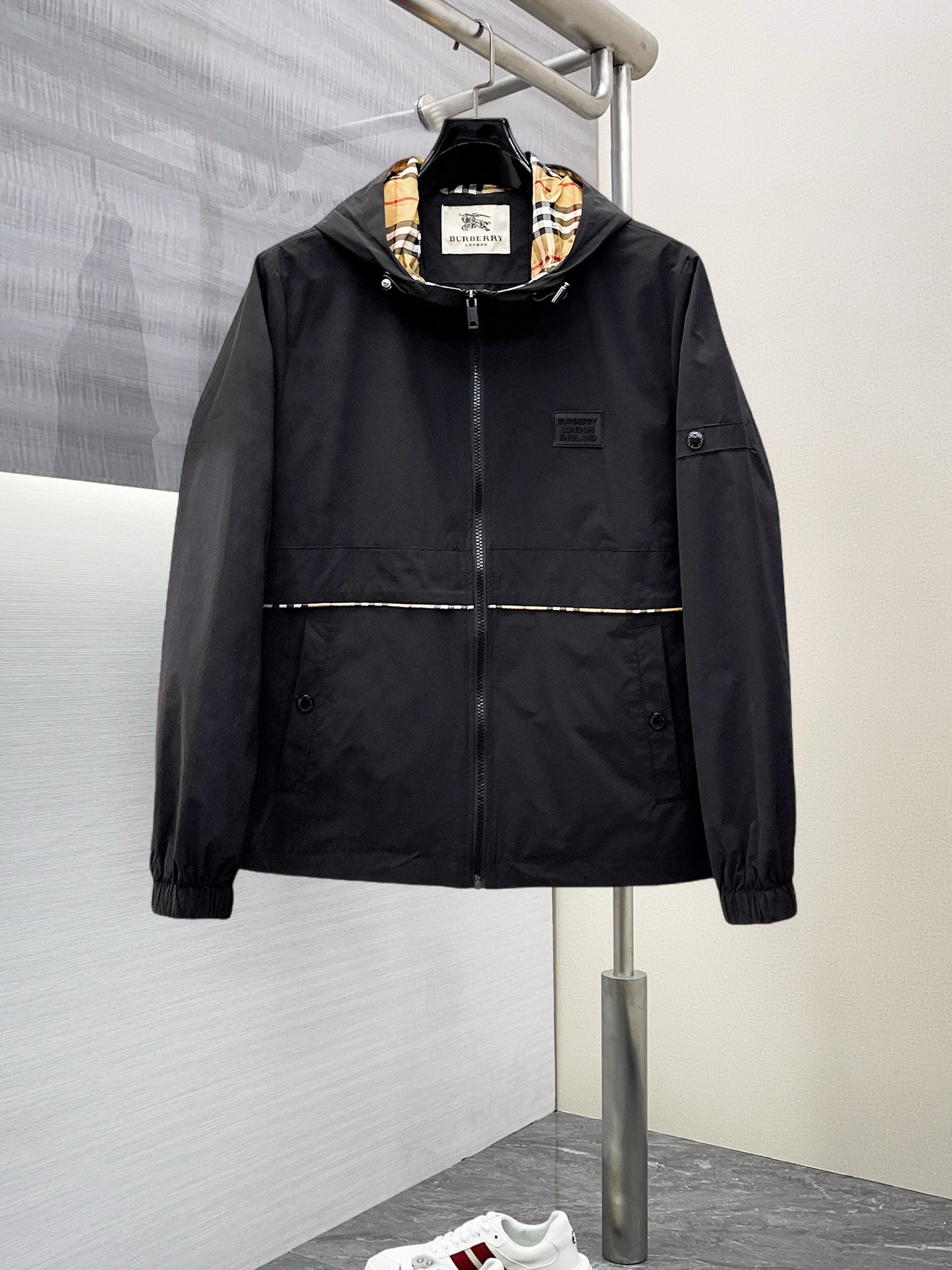 Burberry Jacket 09006