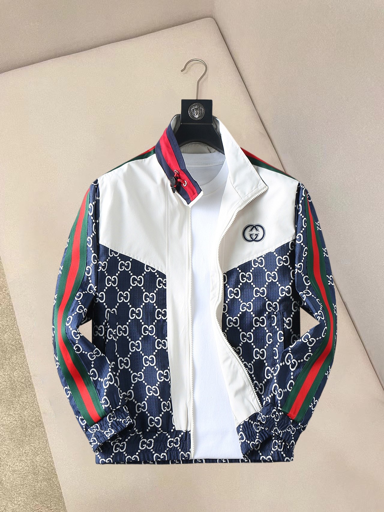 Alternative view of Jacket 01975