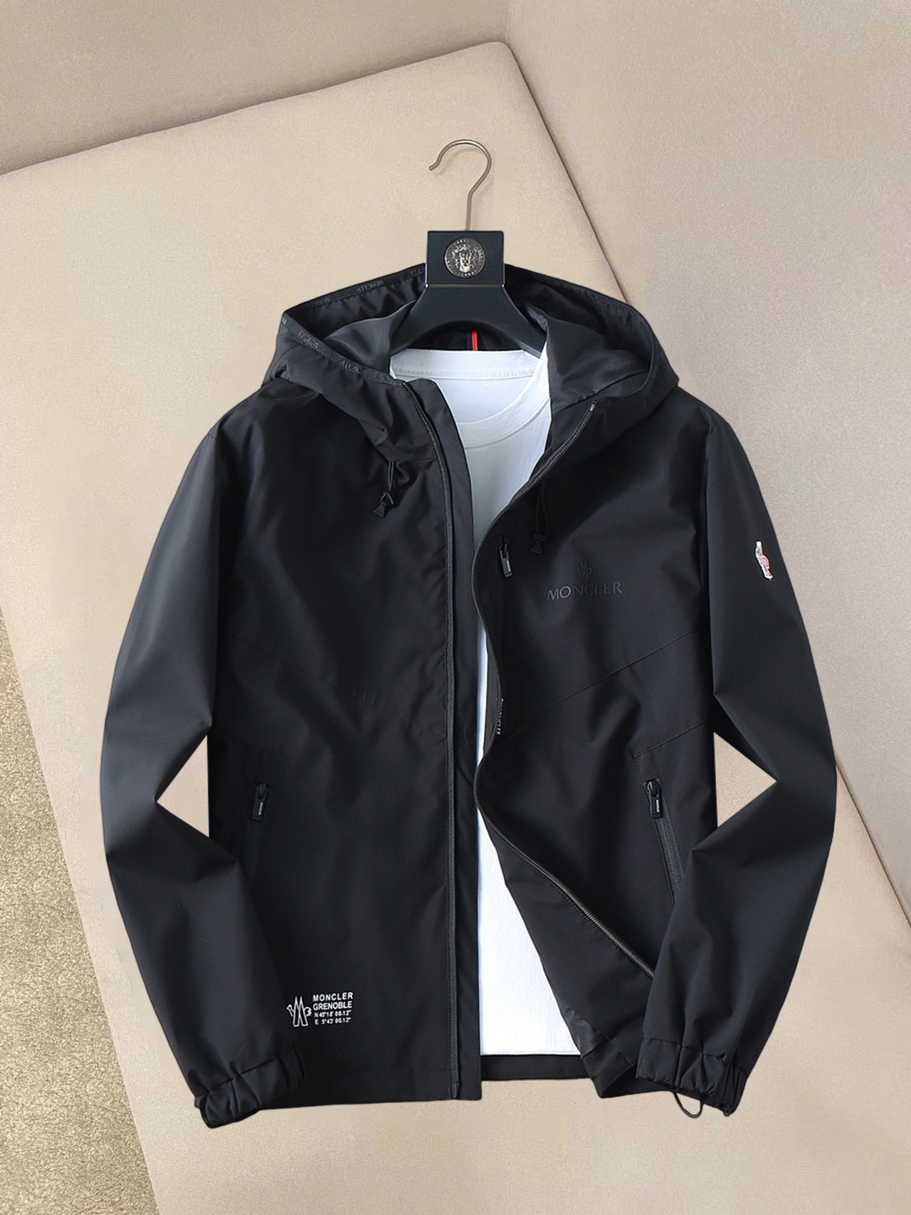 Moncler Jacket 01971