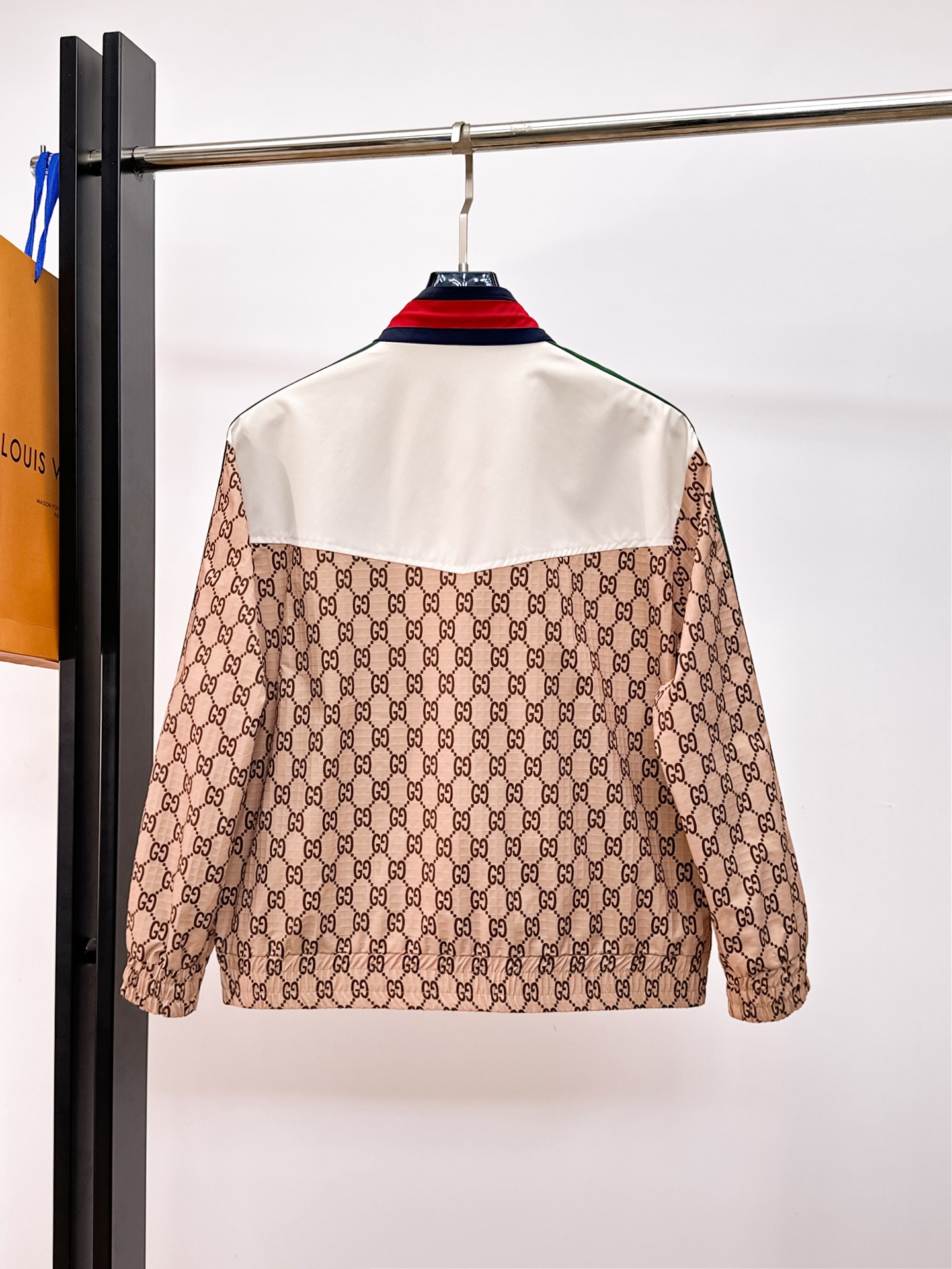 Alternative view of Jacket 06480