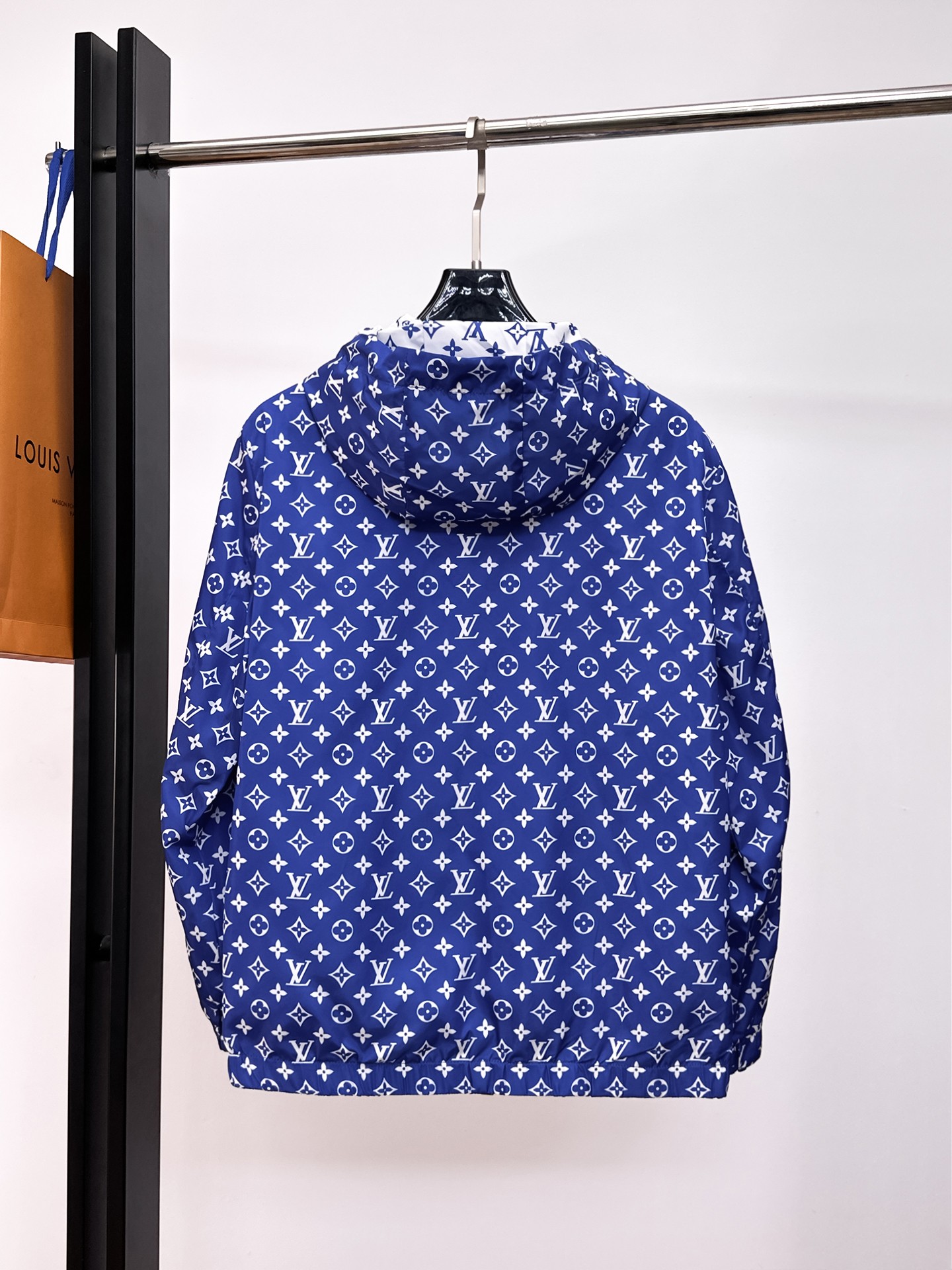 Alternative view of Louis Vuitton Jacket 06457