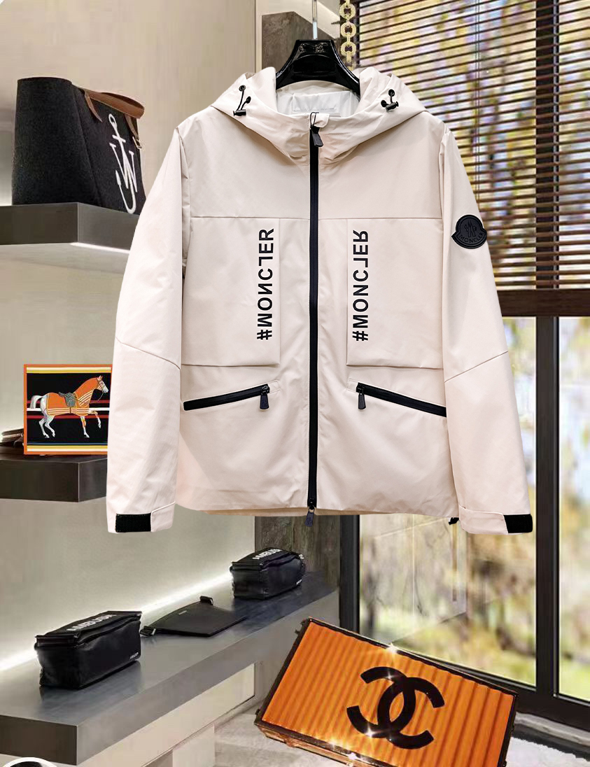 NO:734350,Mengkou 2026 new spring jacket. Original 1:1 customized hardware accessories, all imported and original customization. Welcome to compare at the counter. Super soft, super heavy fabric, perfect workmanship. Pay attention to the fabric, which is super comfortable. Exclusive model. Not available in the market. Same size for men and women, M to XXXL,, Moncler, jackets & coats,19860909蒙口 2026开春新款夹克 原版1:1订制五金配件全进口原版定制 欢迎专柜对比 超柔软 超级重面料做工杠杠的版型完美 注意面料超舒服 独家款 非市场货 男女同款尺码M一XXXL,,Moncler,jackets & coats,,Men's clothing