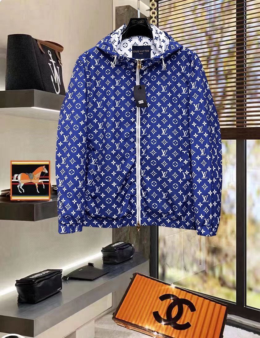NO:734346,LV 2026 new spring jacket, original 1:1 customized hardware accessories, all imported original customization, welcome to compare at the counter, super soft, super heavy fabric, perfect workmanship, pay attention to the fabric, super comfortable, exclusive model, non-market goods, same size for men and women, M to XXXL, Louis Vuitton, jackets & coats,19860909LV 2026开春新款夹克 原版1:1订制五金配件全进口原版定制 欢迎专柜对比 超柔软 超级重面料做工杠杠的版型完美 注意面料超舒服 独家款 非市场货 男女同款尺码M一XXXL,,louis vuitton,jackets & coats,,Men's clothing