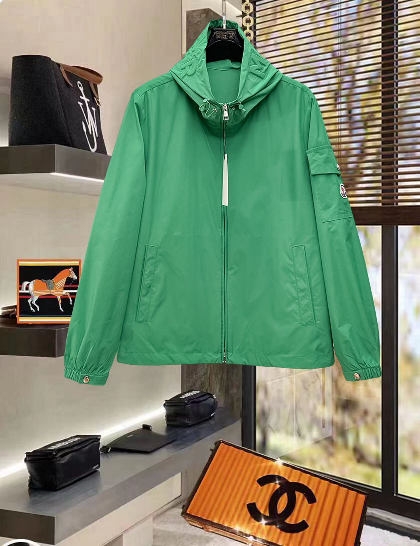 NO:734351,Mengkou 2026 new spring jacket. Original 1:1 customized hardware accessories, all imported and original customization. Welcome to compare at the counter. Super soft, super heavy fabric, perfect workmanship. Pay attention to the fabric, which is super comfortable. Exclusive model. Not available in the market. Same size for men and women, M to XXXL,, Moncler, jackets & coats,19860909蒙口 2026开春新款夹克 原版1:1订制五金配件全进口原版定制 欢迎专柜对比 超柔软 超级重面料做工杠杠的版型完美 注意面料超舒服 独家款 非市场货 男女同款尺码M一XXXL,,Moncler,jackets & coats,,Men's clothing