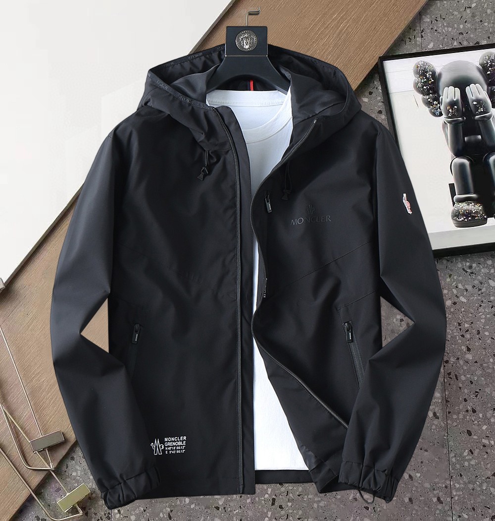 Moncler Jacket 05033
