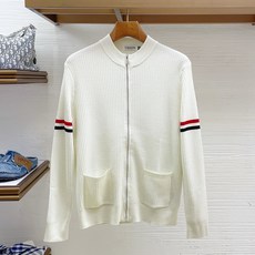 (新品)TB~汤姆布朗!!2026秋冬新款华夫格羊毛混纺毛衫,男女同款袖臂经典四条杠色条纹饰臂环时尚百搭拉链针织衫!贸易 (新品)TB~汤姆布朗!!2026秋冬新款华夫格羊毛混纺毛衫,男女同款袖臂经典四条杠色条纹饰臂环时尚百搭拉链针织衫!贸易