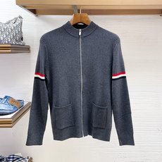 (新品)TB~汤姆布朗!!2026秋冬新款华夫格羊毛混纺毛衫,男女同款袖臂经典四条杠色条纹饰臂环时尚百搭拉链针织衫!贸易 (新品)TB~汤姆布朗!!2026秋冬新款华夫格羊毛混纺毛衫,男女同款袖臂经典四条杠色条纹饰臂环时尚百搭拉链针织衫!贸易