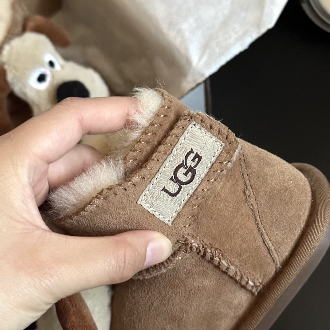 Kid-Friendly Snow Boots for Warmth and Style - 图片 8