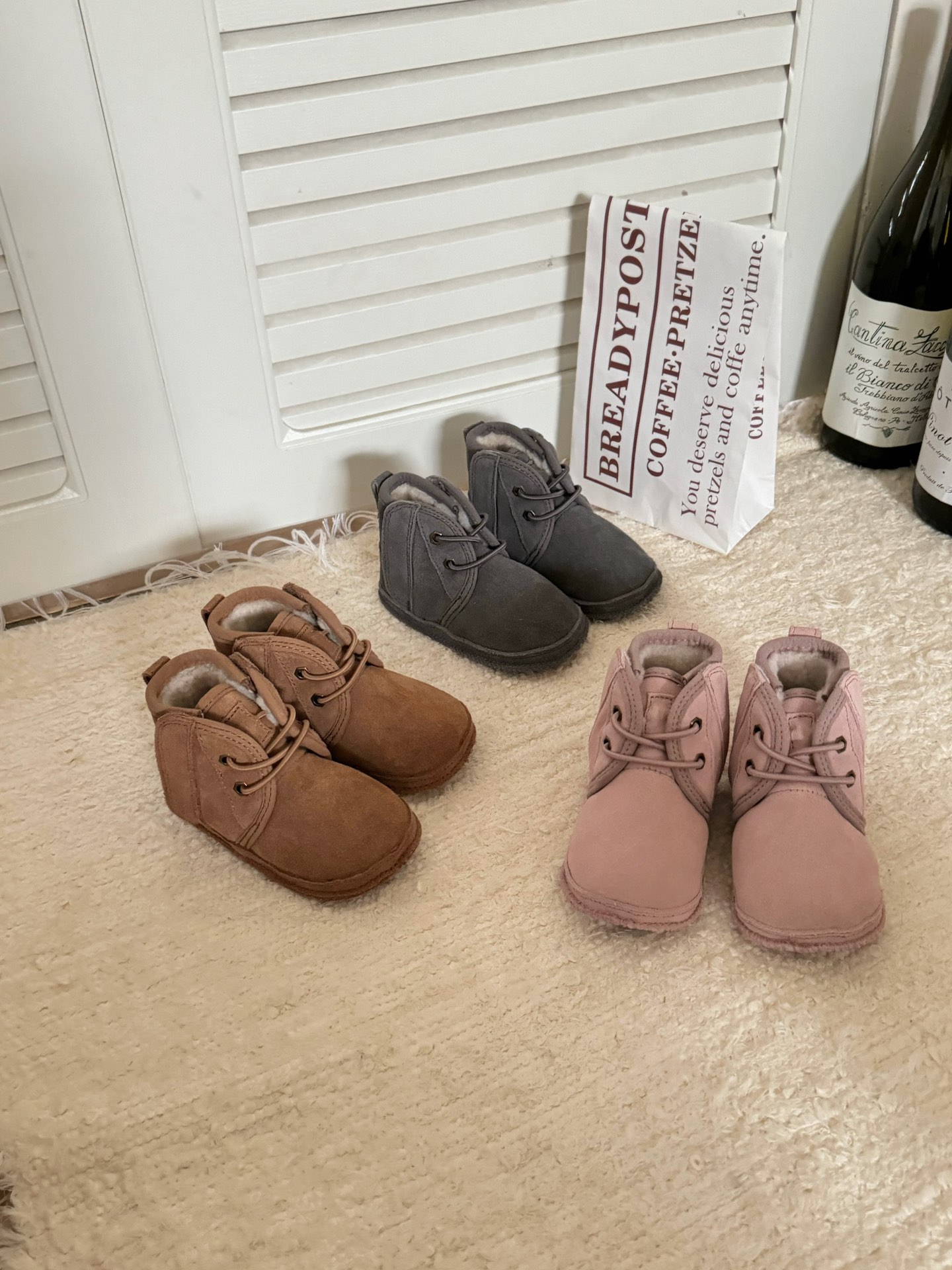 Soft and Comfortable Baby Shoes with Fur Skin for Learning to Walk - 图片 5