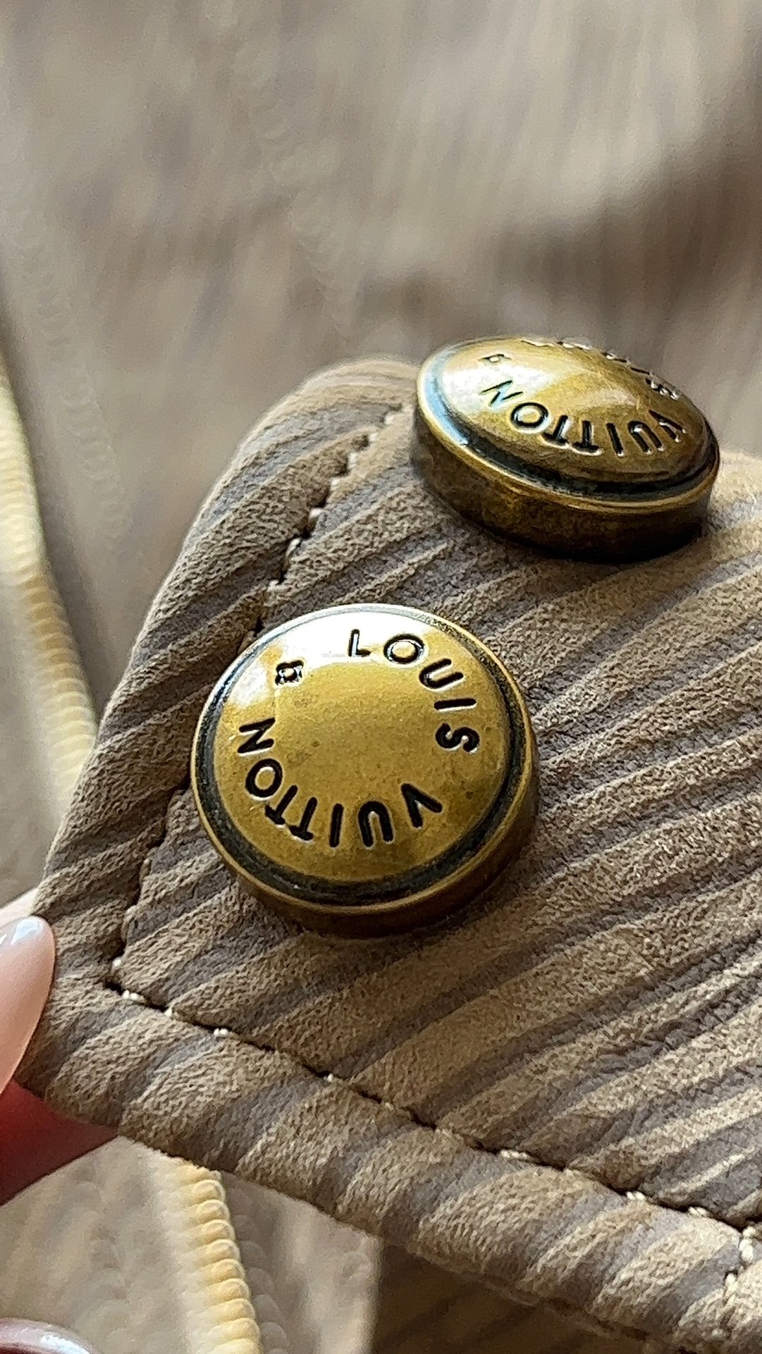 路易威登 Louis Vuitton 高定典藏名品高定成衣时装外套连衣裙衬衫T恤 #BF6AA0AF 3