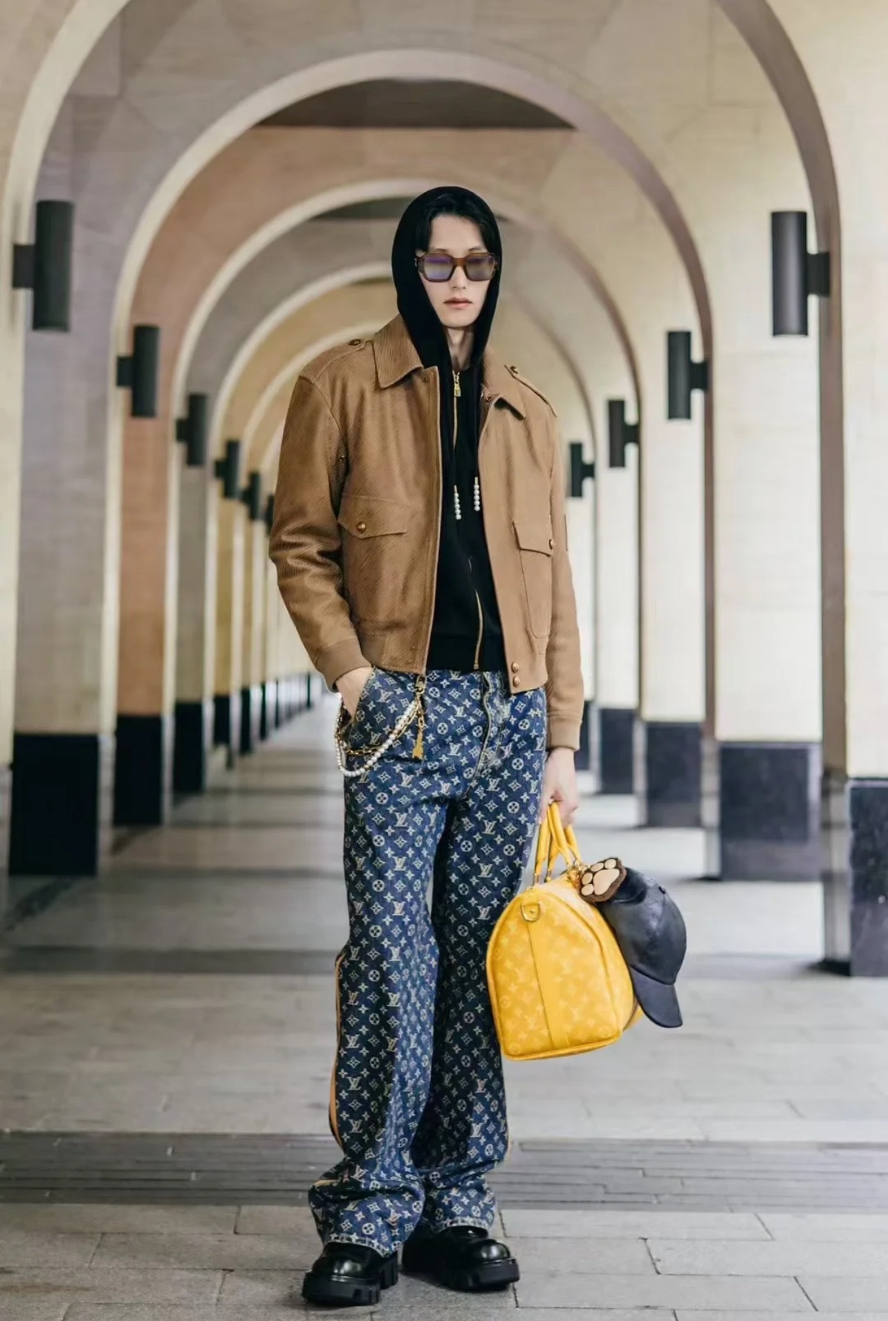 路易威登 Louis Vuitton 高定典藏名品高定成衣时装外套连衣裙衬衫T恤 #0C860C33 4