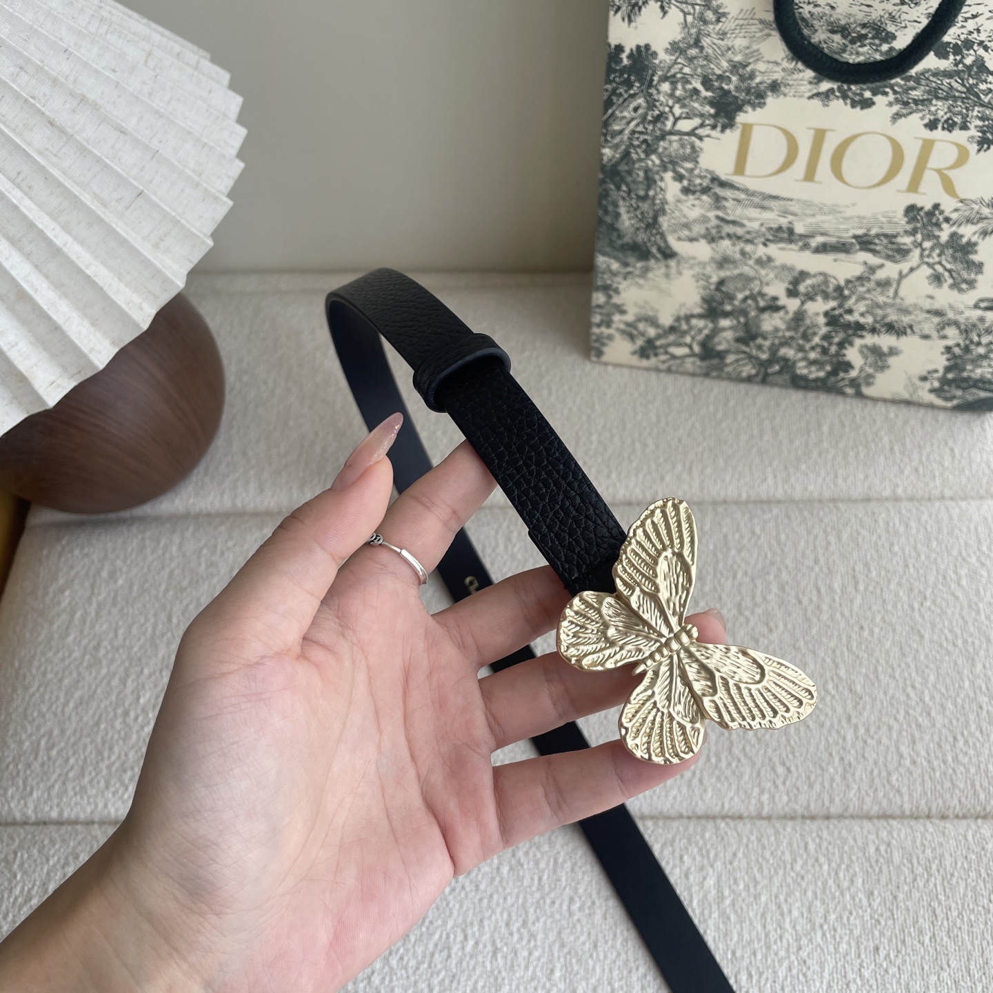 Dior Dames Riem - Zwart Leer Met Gouden Vlinder Gesp - 2.0cm Breed
