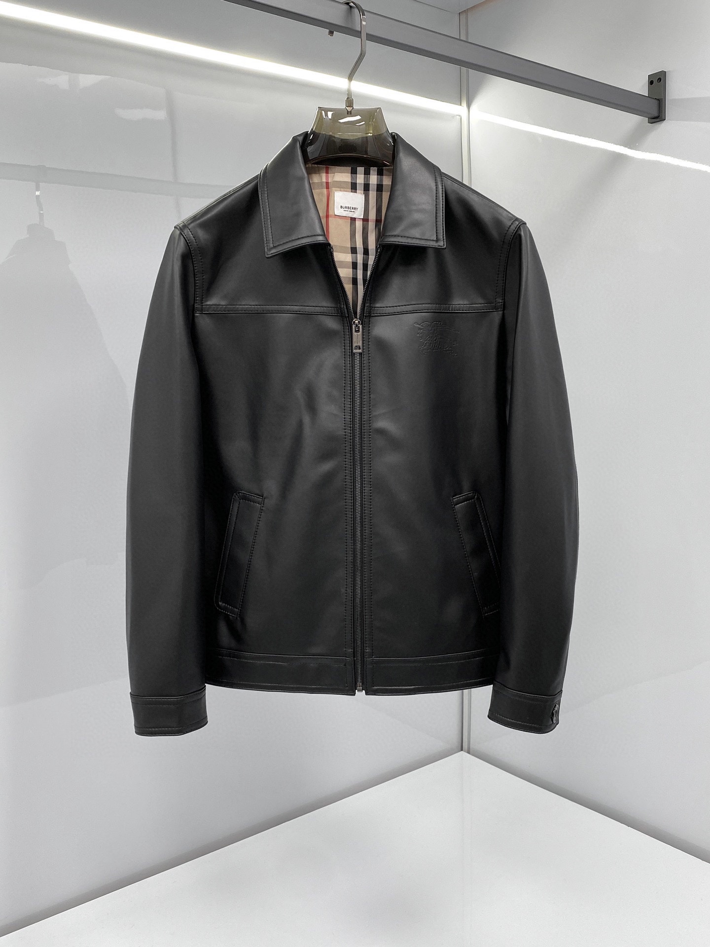 BUR/Burberry 2024 Chaqueta de cuero genuino Counter Catwalk de otoño e invierno, seleccionada de piel de oveja turca im…