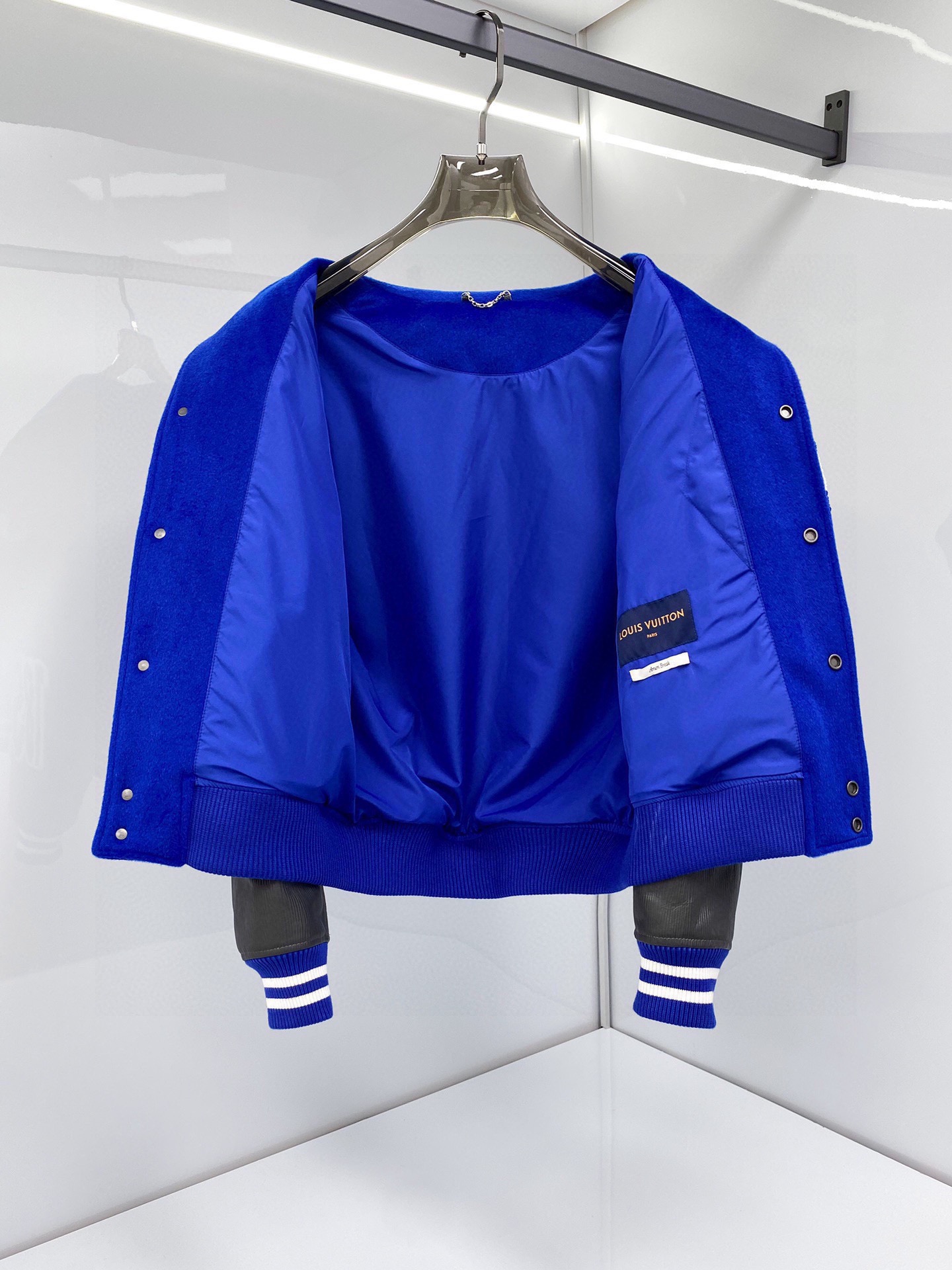 Louis Vuitton Haute Couture Haute Couture Ready-to-Wear Clothing Dress 3