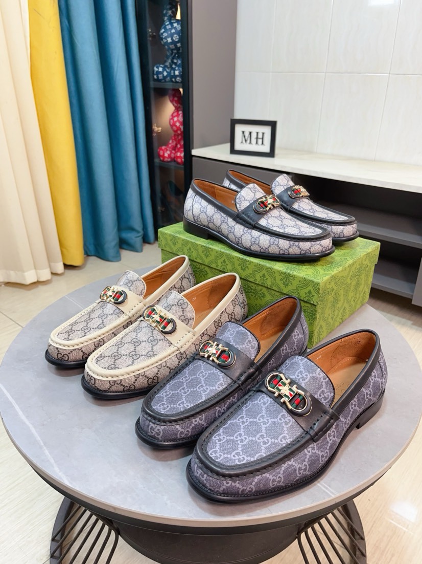 NO:273969,[GUCCI Gucci] The most popular classic of Gucci leather shoes. The official website is synchronized, and the upper uses Italian top layer cowhide, unique brand and unique craftsmanship. It highlights the hot style of the new year. Don’t hesitate, don’t hesitate anymore, you can buy it quickly. Digital 38--44,,gucci,cowhide19860909【GUCCI 古奇】古奇皮鞋最火爆的经典之做.官网同步,鞋面采用意大利头层牛皮牛皮内里,独特品牌独特工艺.彰显了新一年度的爆款风格.别再犹豫,别再徘徊,您也赶紧入手吧.数码38--44,,gucci,cowhide,Men's shoes