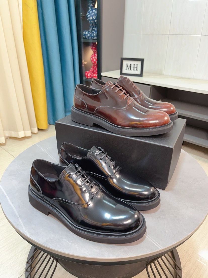 NO:274517,High-end [dior] Dior formal casual leather shoes, imported upper, open edge beads, black water-dyed cowhide inner, sweat-absorbing and odor-proof Italian original sole, impeccable workmanship details, simple, classic, fashionable and versatile, black, burgundy 38-44 spot 45 can be customized,,dior,dior,cowhide19860909高端【dior】迪奥正装休闲皮鞋 鞋面进口开边珠 黑色水染牛皮内里 吸汗防臭 意大利原版大底 做工细节无可挑剔 简约经典时尚百搭 黑色 酒红色38-44现货45可定做,,dior,dior,cowhide,Men's shoes