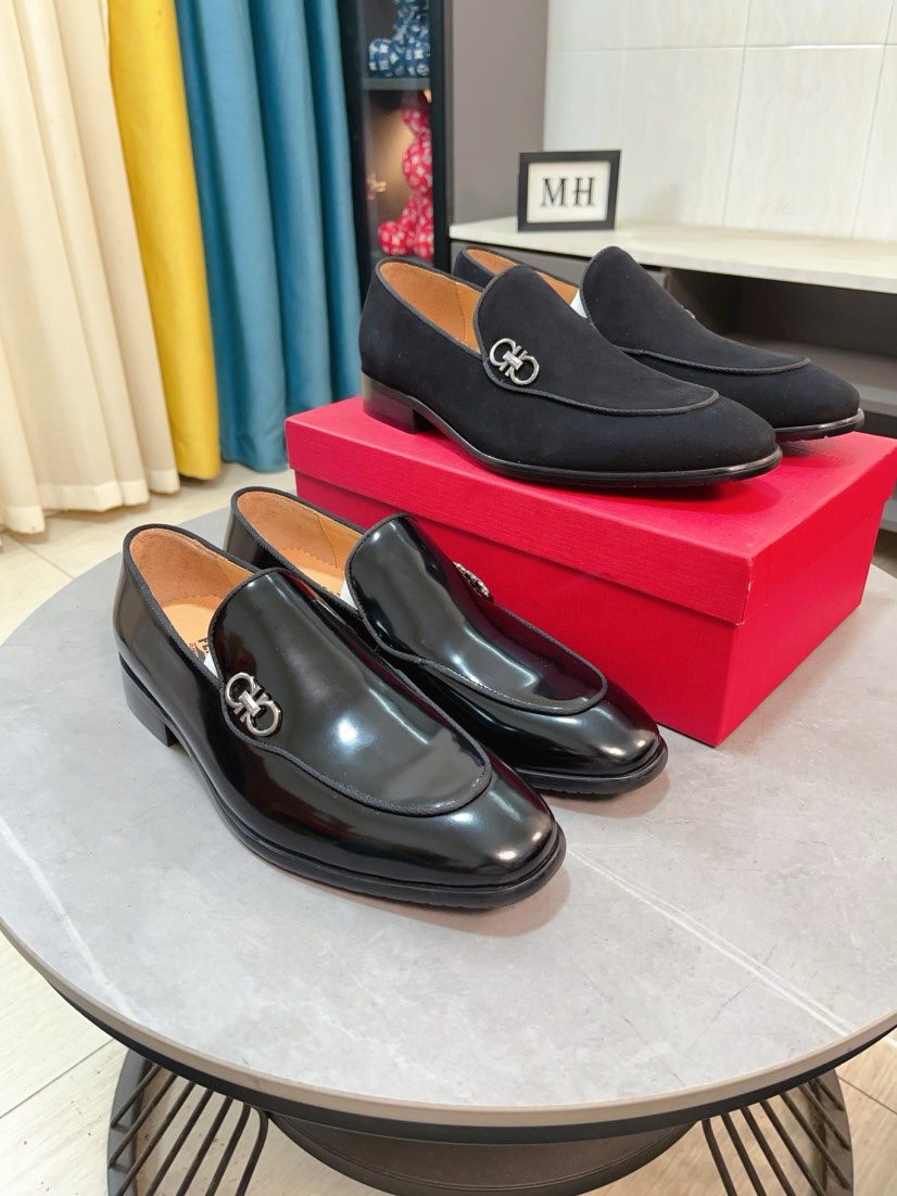 NO:283301,[Ferragamo] The original single upper is replica, which is also the original single product. Super domineering. The upper is made of high-quality cowhide leather and formal business leather shoes. It is made of genuine leather inside and outside. Niuli (refuse to undress the feet), simple and generous and super versatile. The fine upper is carefully designed by hand. The original single replica is cool. Lazy foot slippers. High-quality board shoes, men's shoes size 38-44, ferragamo, cowhide19860909【菲拉格慕】原单鞋面复刻 更是原单货 超级霸气 鞋面采用优质牛皮皮料正装商务皮鞋 内外全真皮制作,牛里（拒绝脱色磨脚）,简单大方超级百搭 鞋面精片经过人工精心设计 原单复刻而上酷毙了 懒人套脚便鞋 高品质板鞋,男鞋码数38-44,,ferragamo,cowhide,Men's shoes